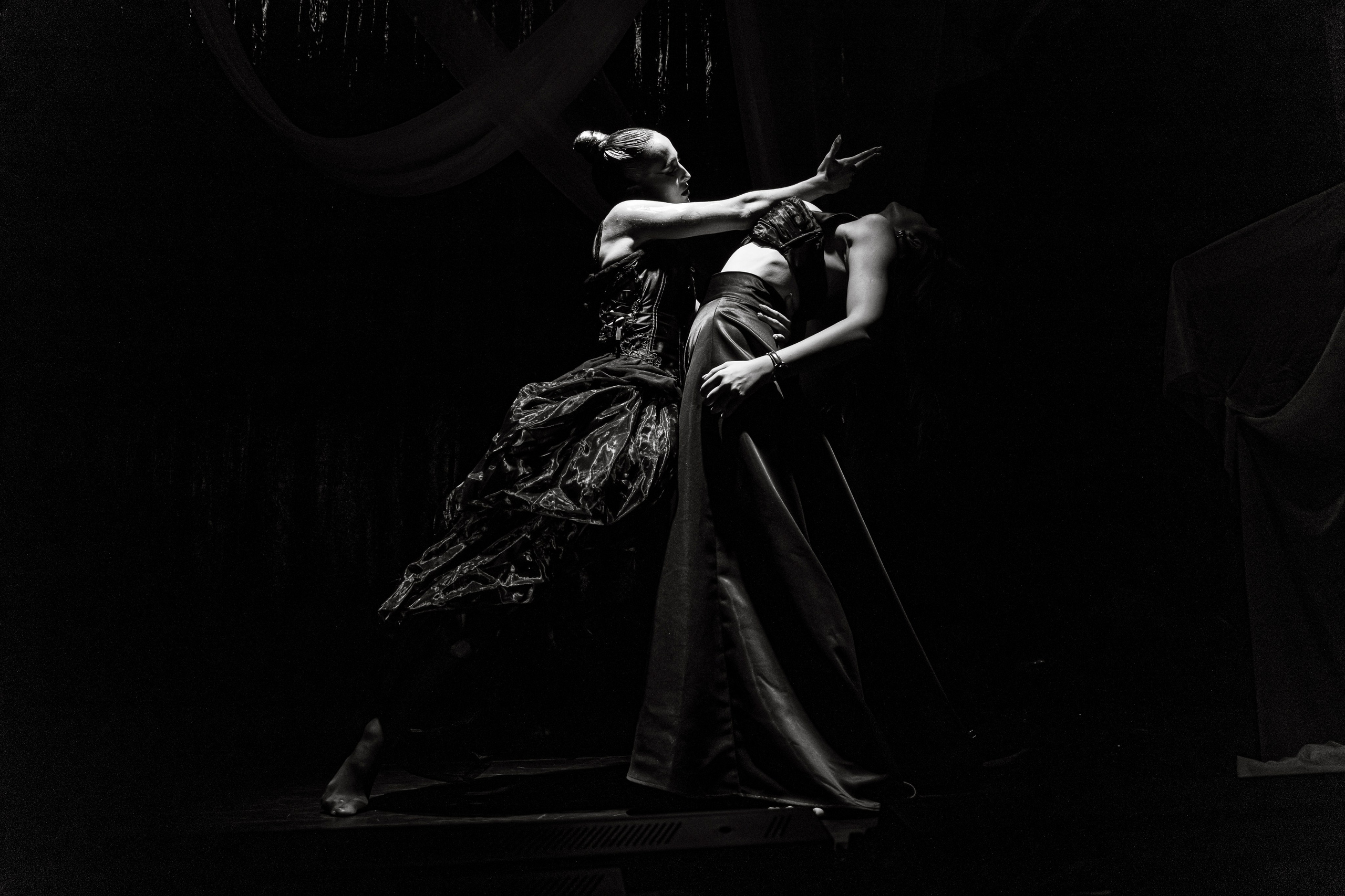 Behind the GOODWILL world. Stylist Alexandra Dergunova