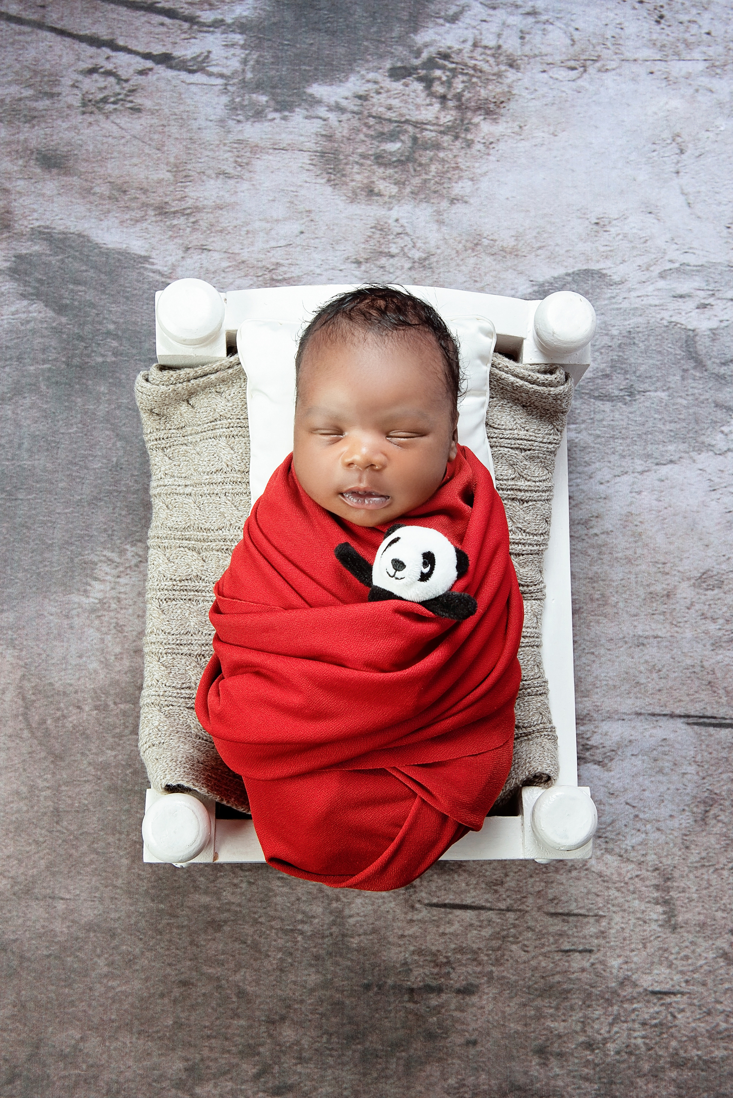 Newborn photography photo shoot Nairobi Mombasa Kenya