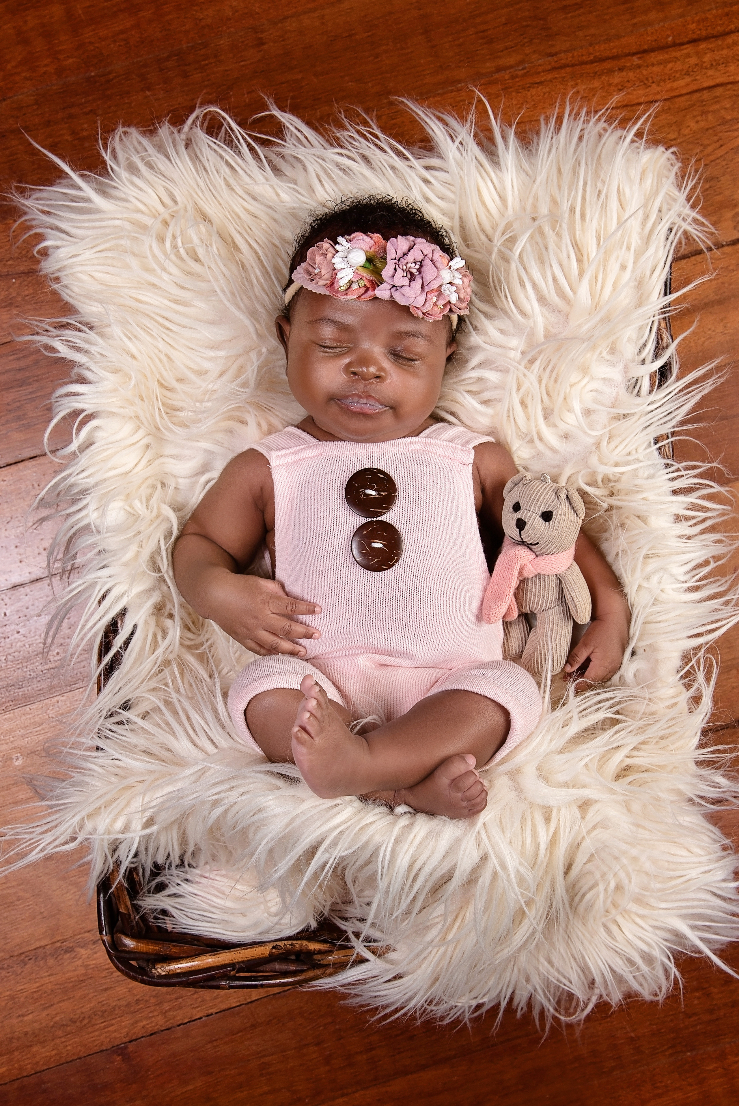 Yvonne 26 days baby girl newborn photo shoot Nairobi Mombasa Kenya. Newborn, Baby, Maternity and Family Photographer Nairobi Mombasa Kenya