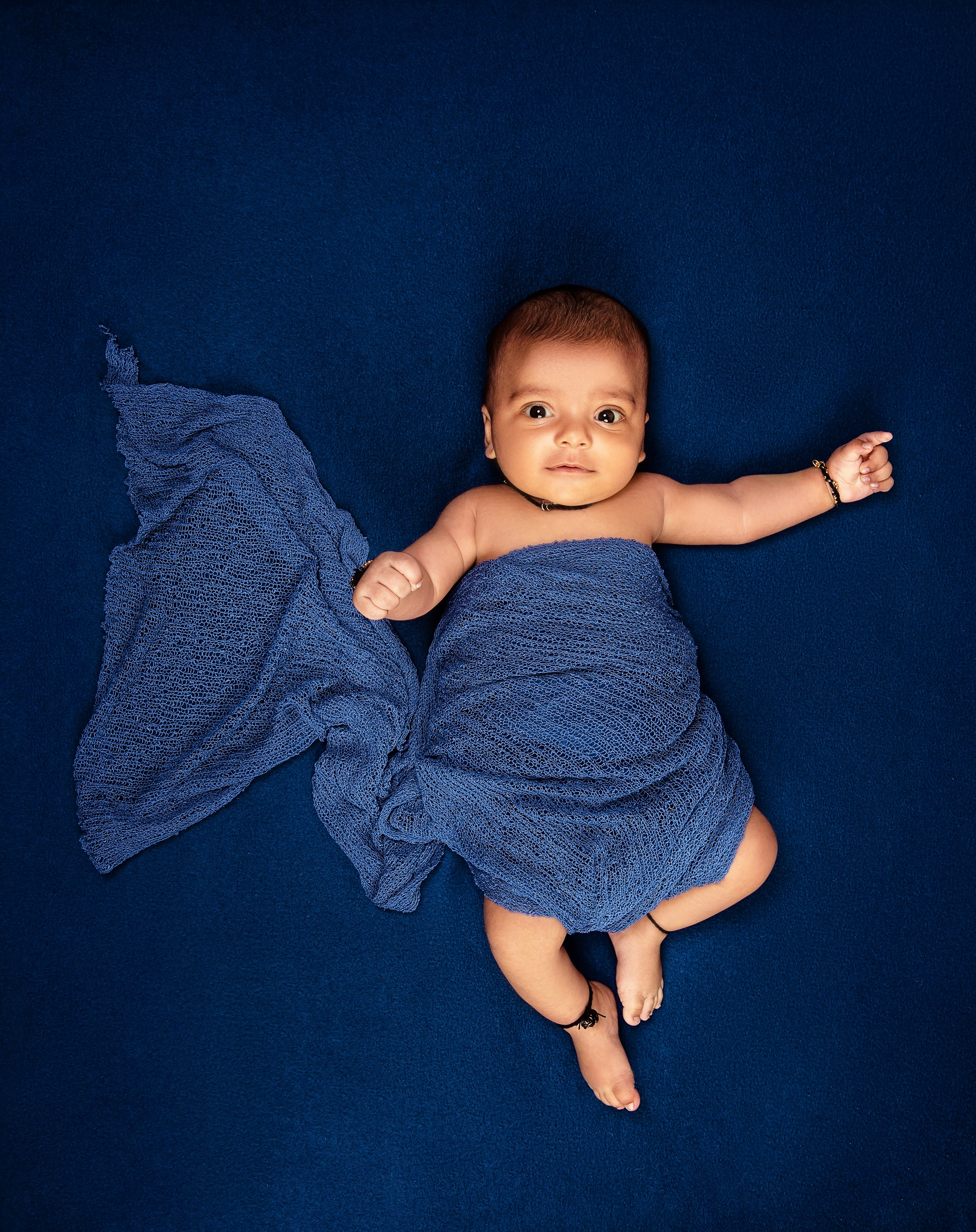 Rashmi newborn sibling and family photo shoot Nairobi Kenya. Newborn, Baby, Maternity and Family Photographer Nairobi Mombasa Kenya