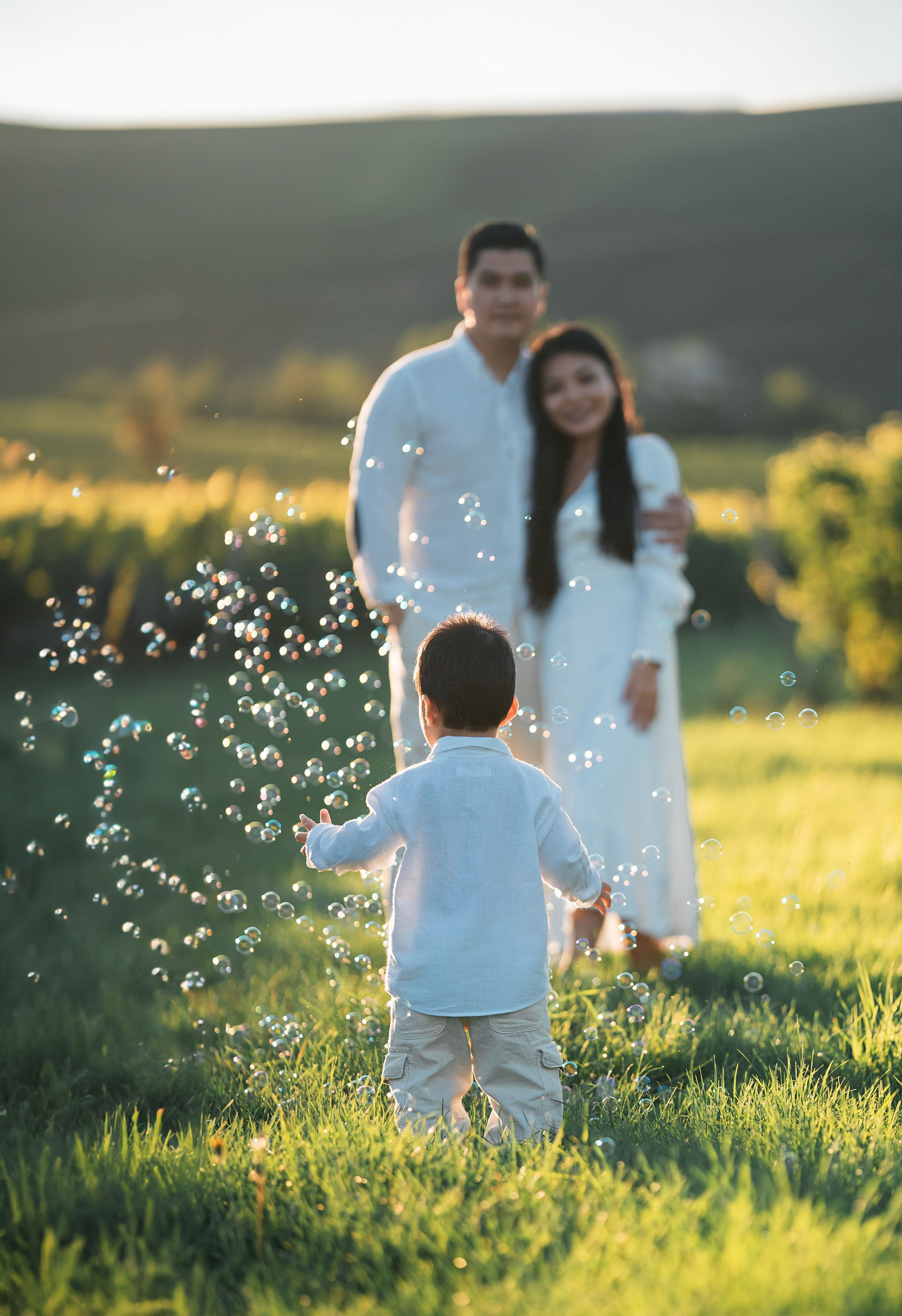 Summer picnic. Family, conceptual women portrait photograher in Geneva, Switzerland