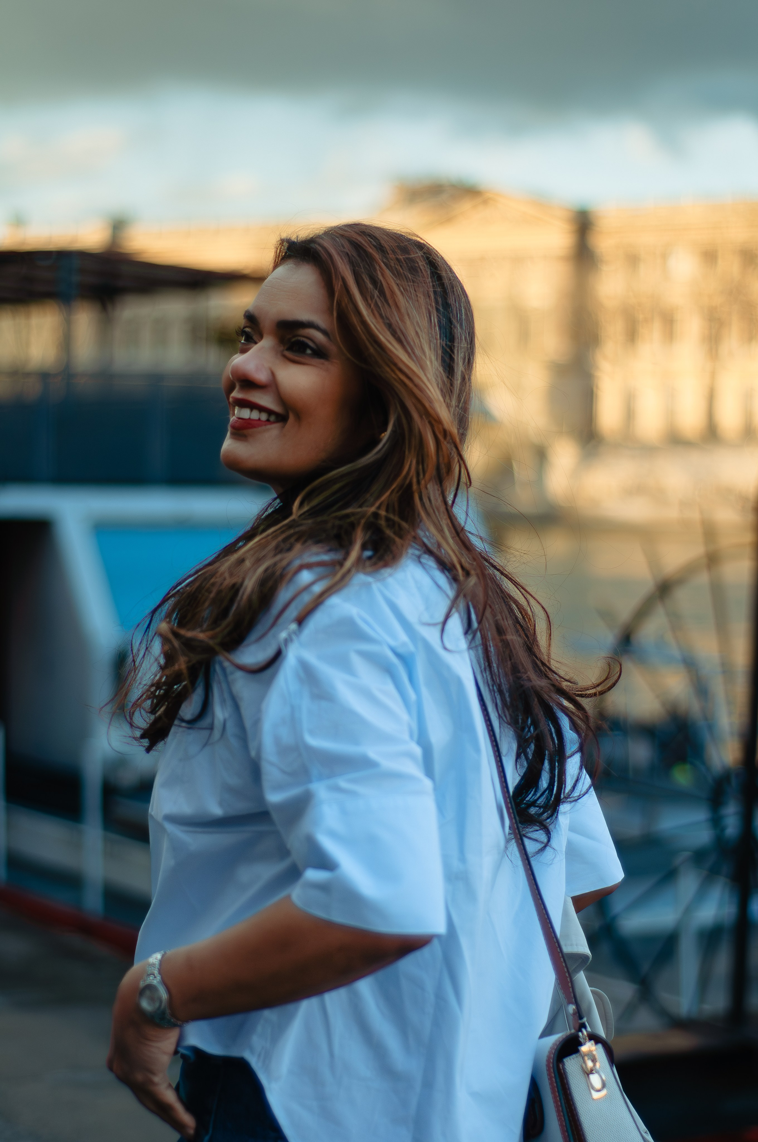 Фотосессия у Лувра. Фотограф в Париже Полина Осипова