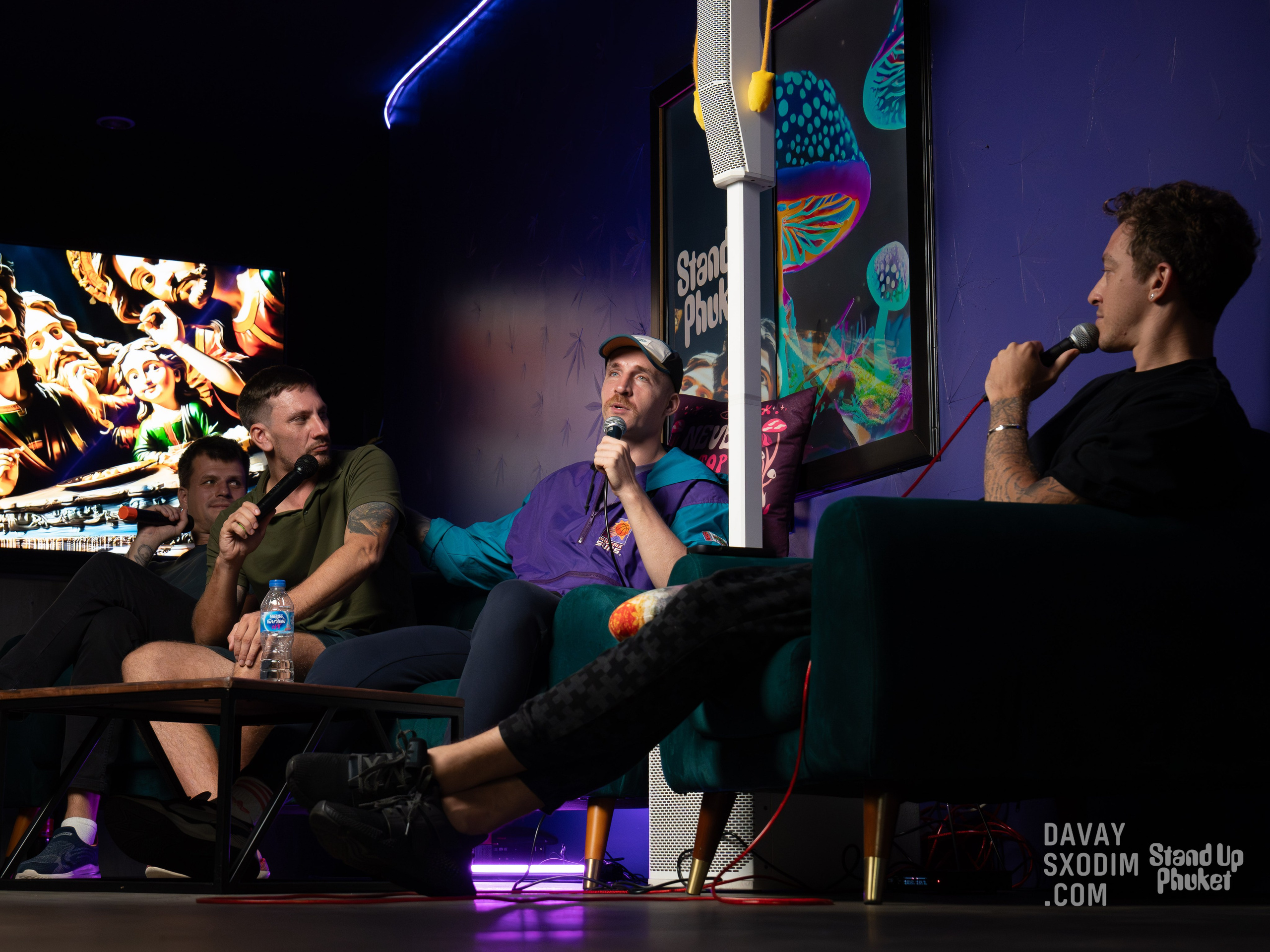 Standup-шоу «Тай-Болтай» | Фоторепортаж | Афиша | DAVAYSXODIM.com PHUKET. АФИША|ФОТОРЕПОРТАЖИ|ИВЕНТЫ|ПХУКЕТ