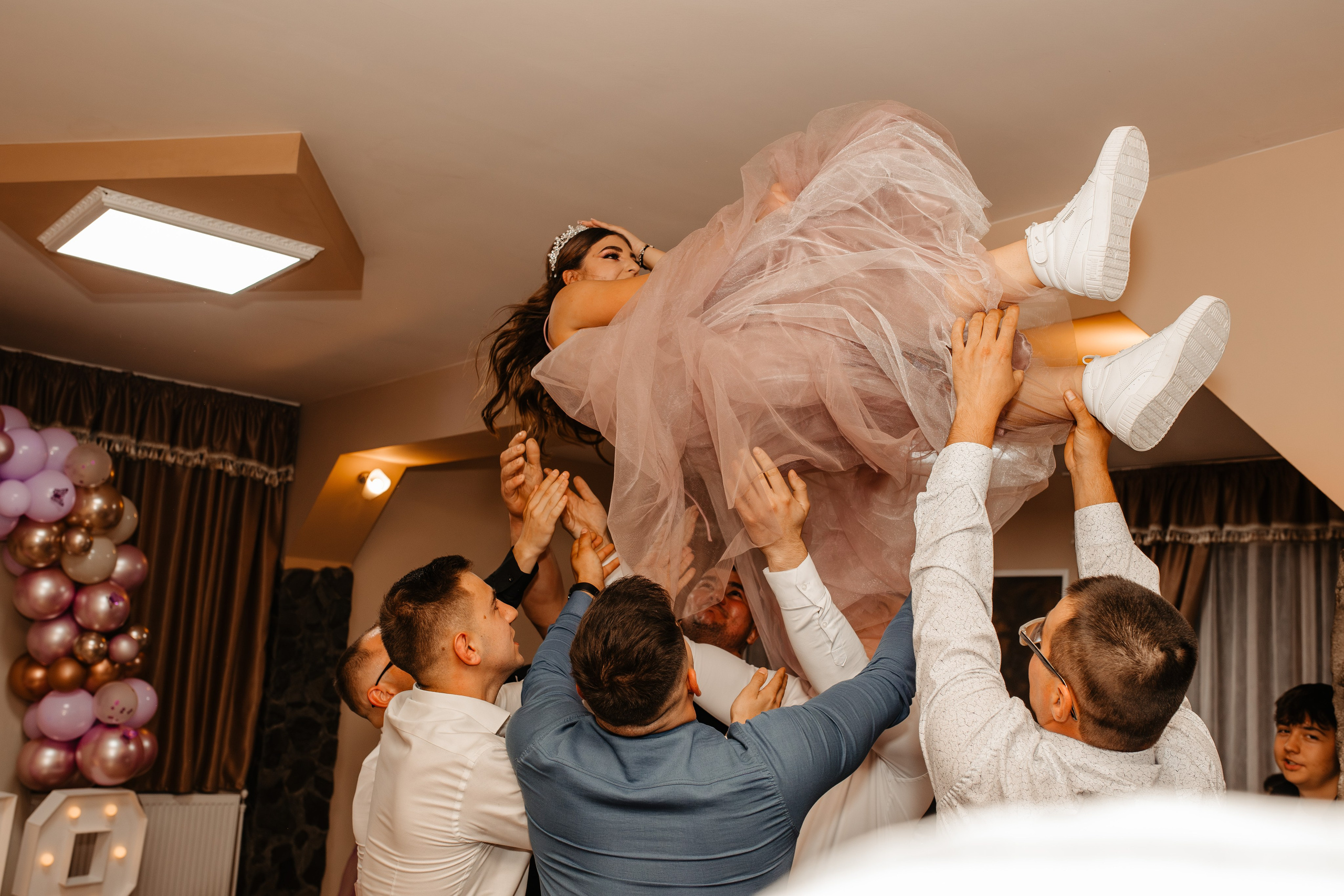 Majorat Denisa. Ionut Brehuescu — Fotograf