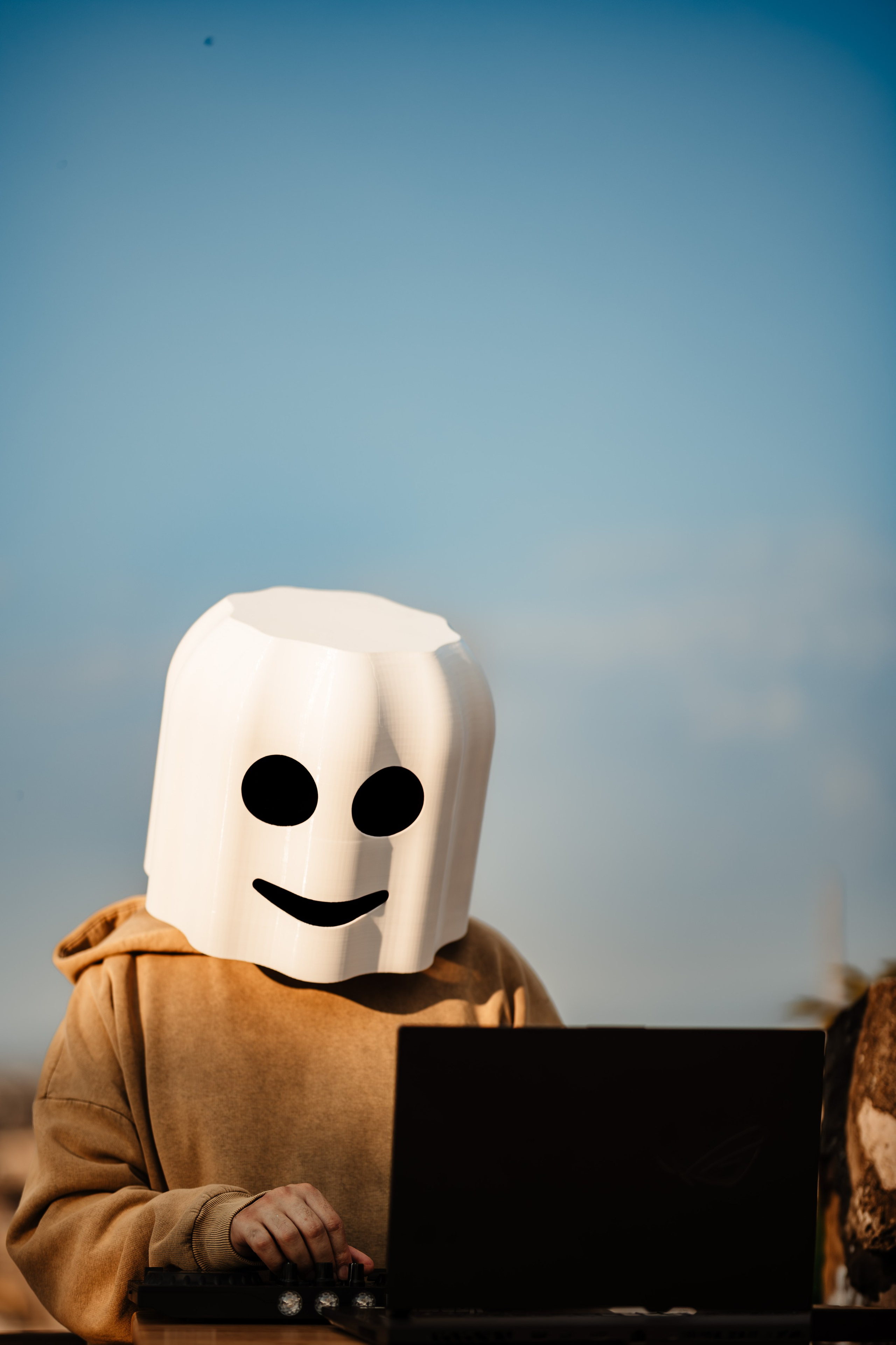 Fantomel. Ionut Brehuescu — Fotograf