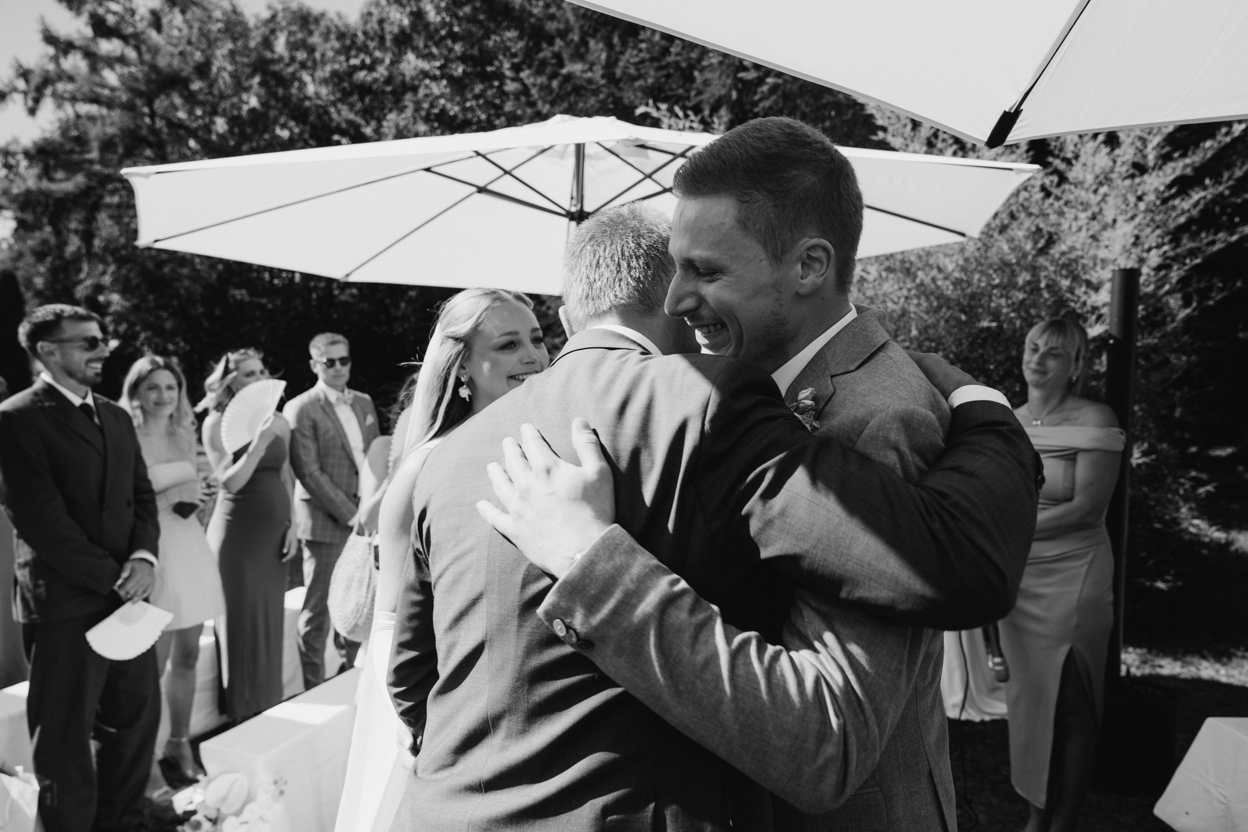 Jessica & Tobias. Hochzeitsfotografin in Deutschland