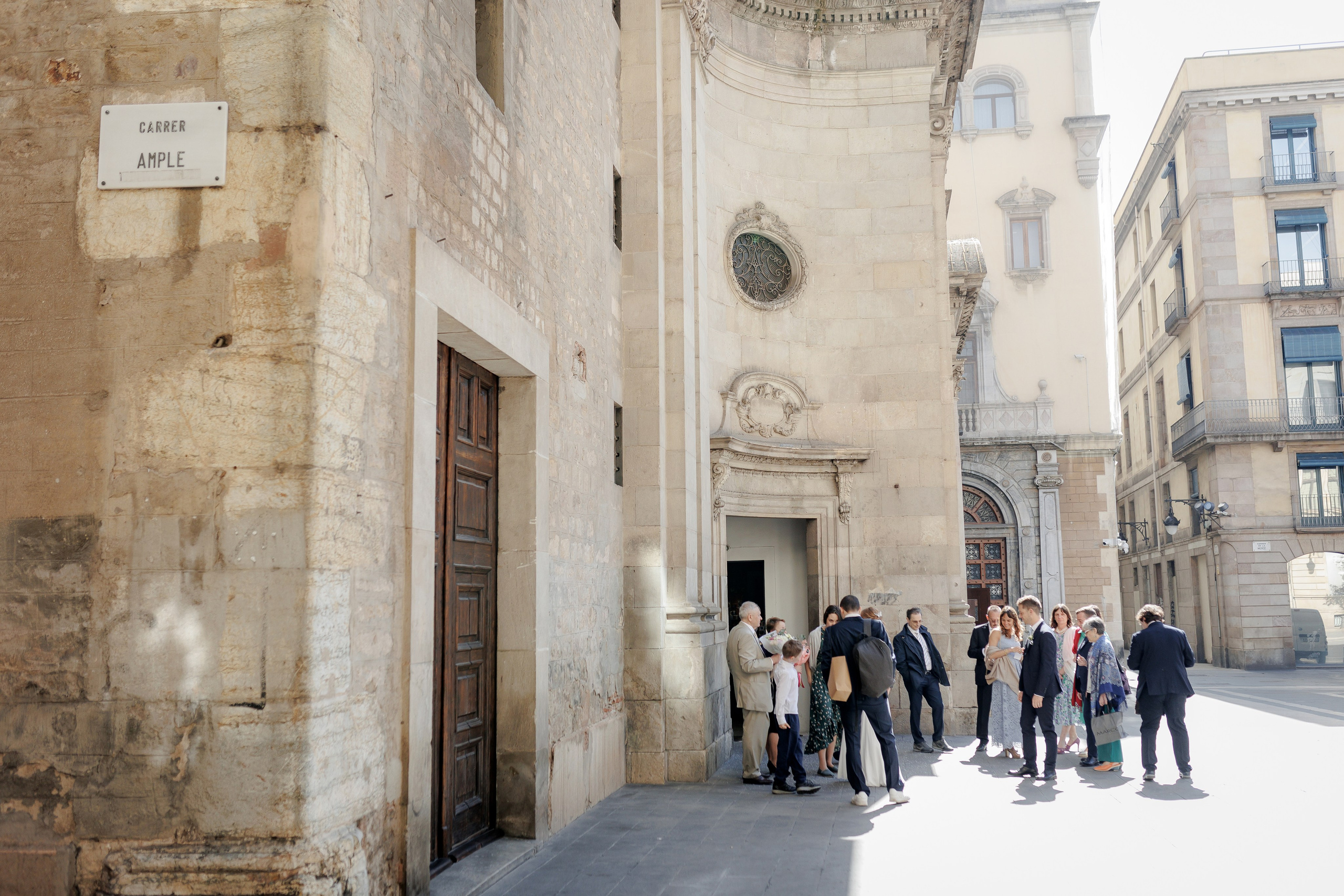 Katy & Tomm, City Wedding. Wedding Photographer in Barcelona Lana Alekhina