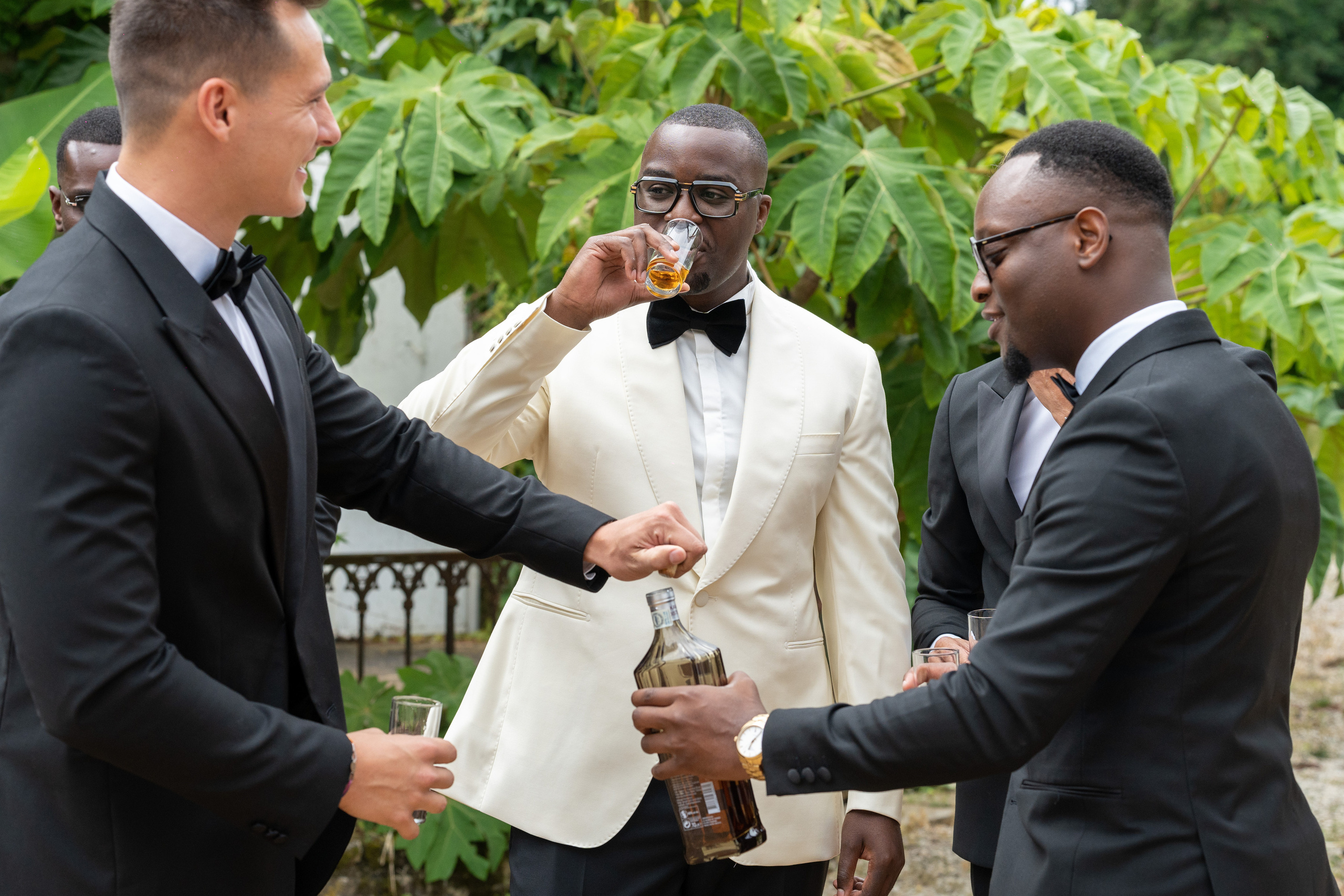 Fanny & Hermann. Dp films - Agence de création de contenu photo et vidéo