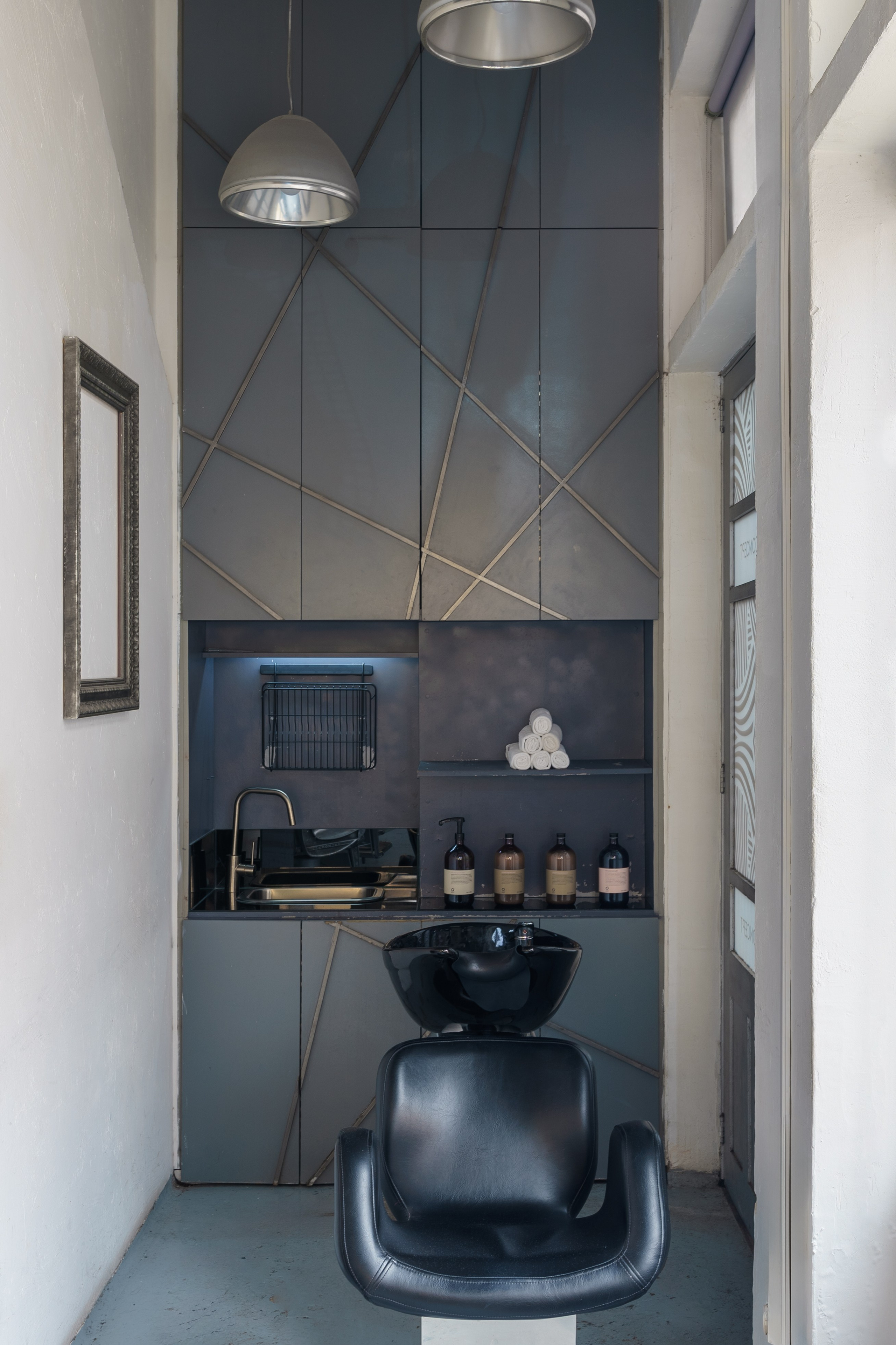 Lab Sixty One. Maria Sher. Professional photographer from Porto, Portugal