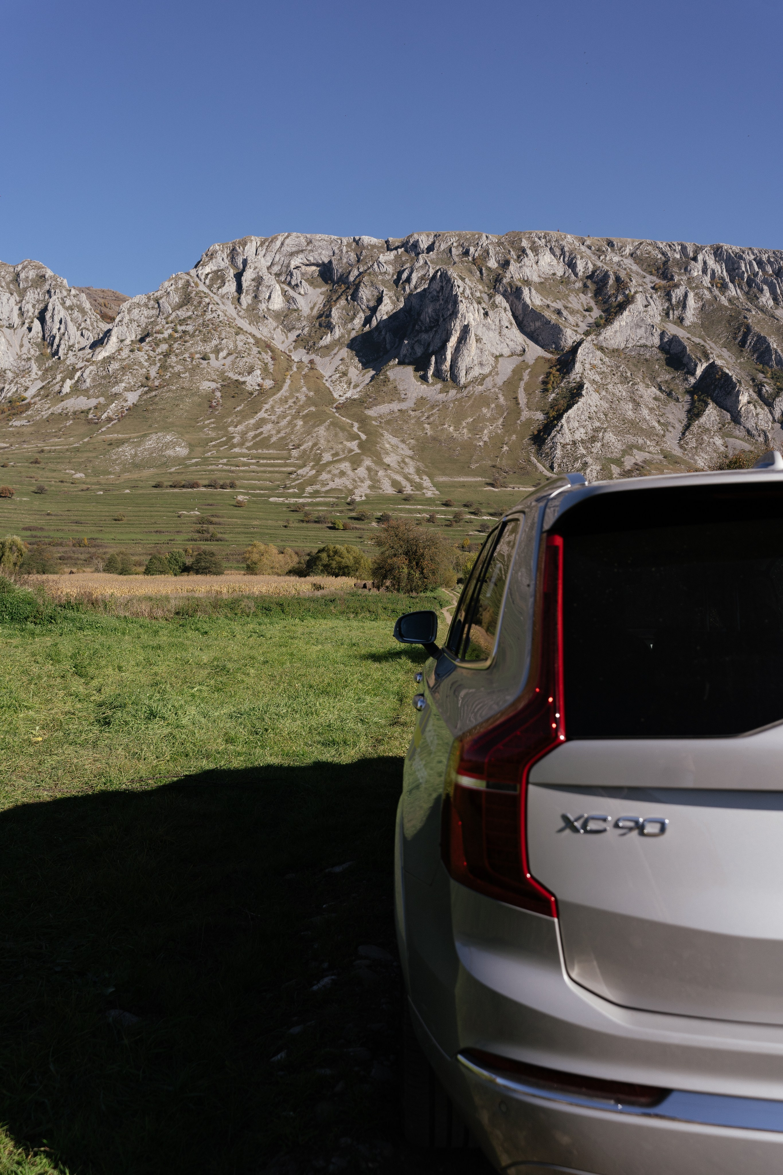 Volvo Cars Romania. Patricia Morenci — Mountain Adventures for the Wild at Heart