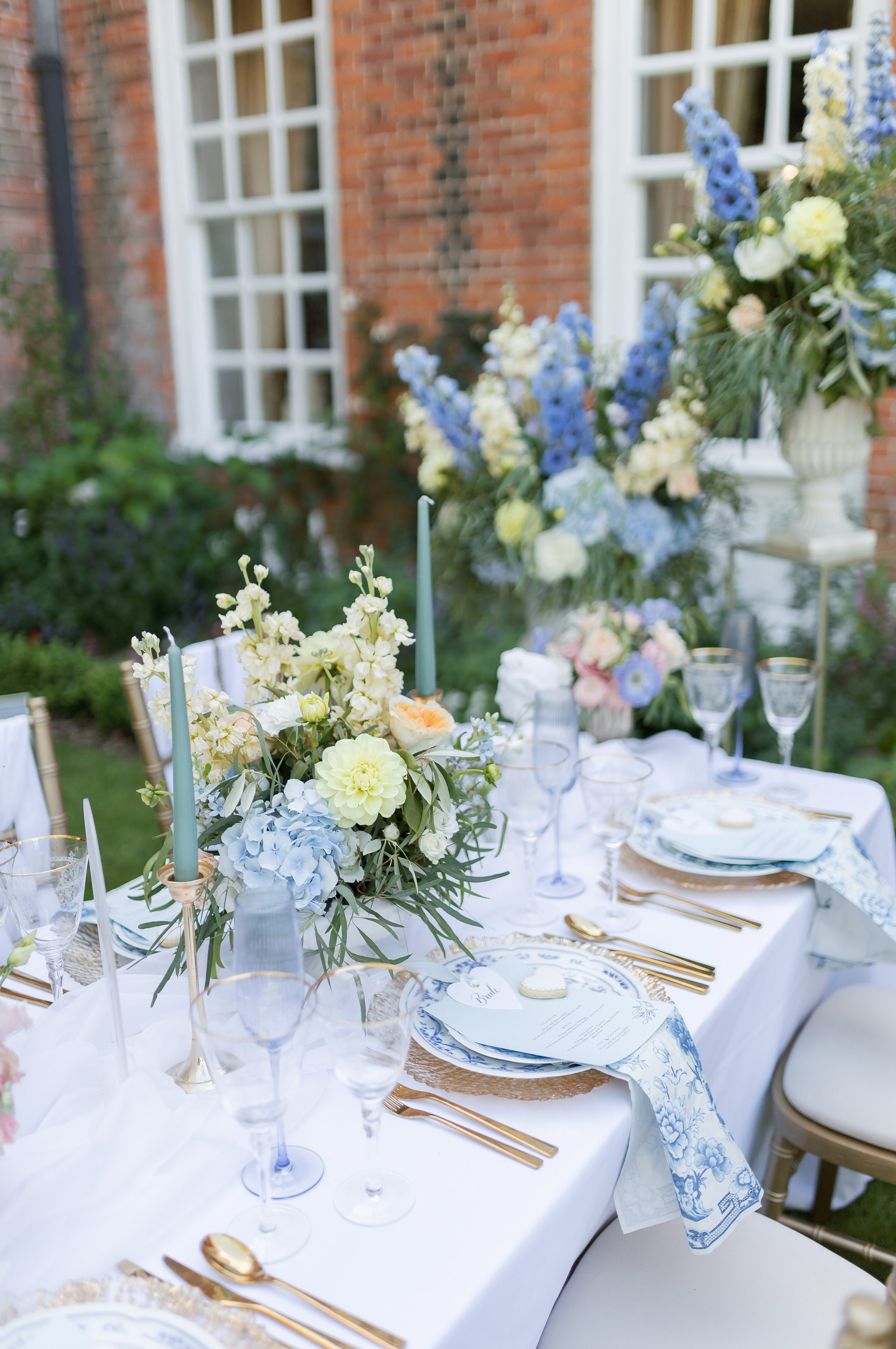 Regal Romance | Editorial Photoshoot at Gosfield Hall, London Estat. YES I DO PRODUCTION — Wedding photography&videography