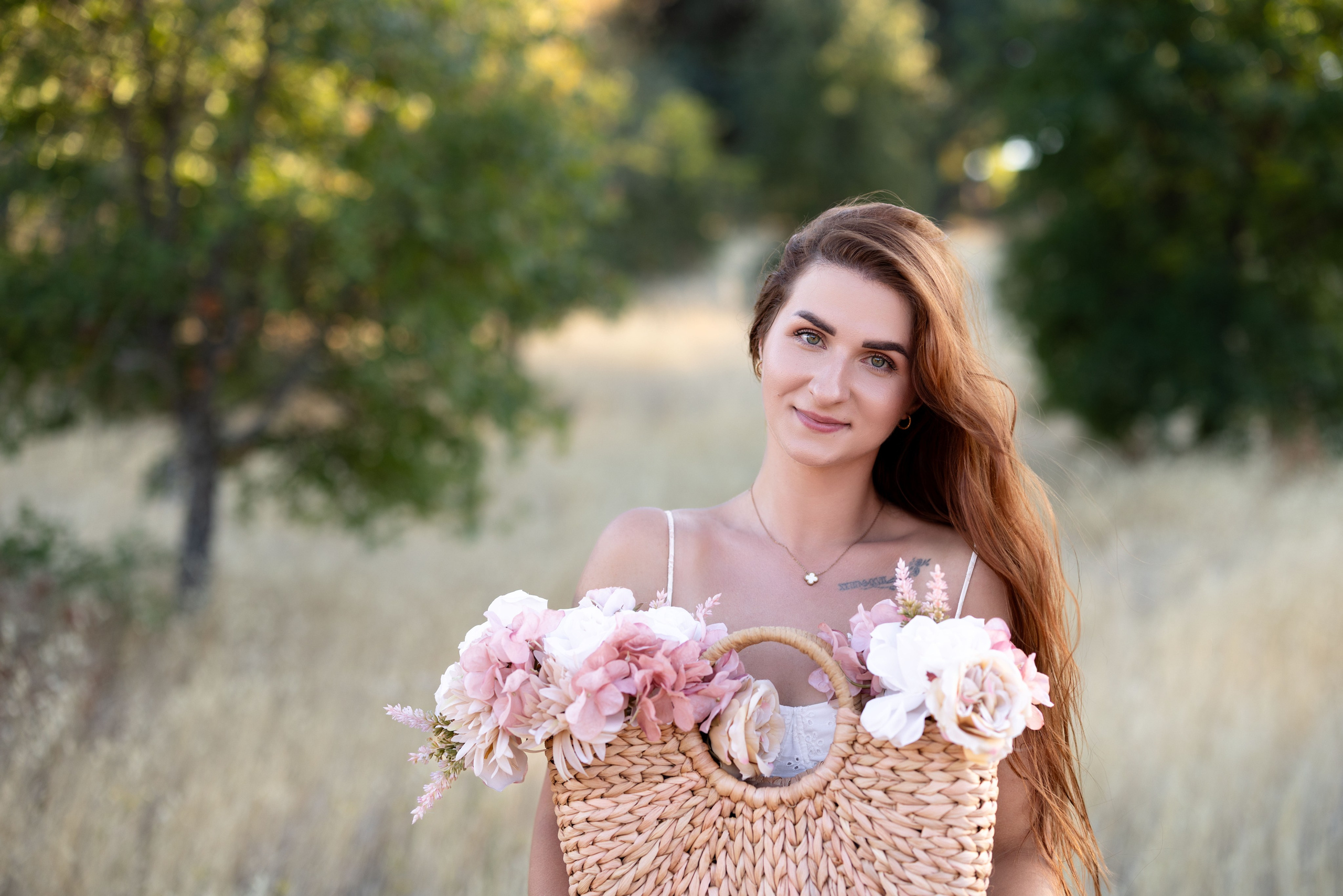 WOMAN. Newborn photographer Sacramento