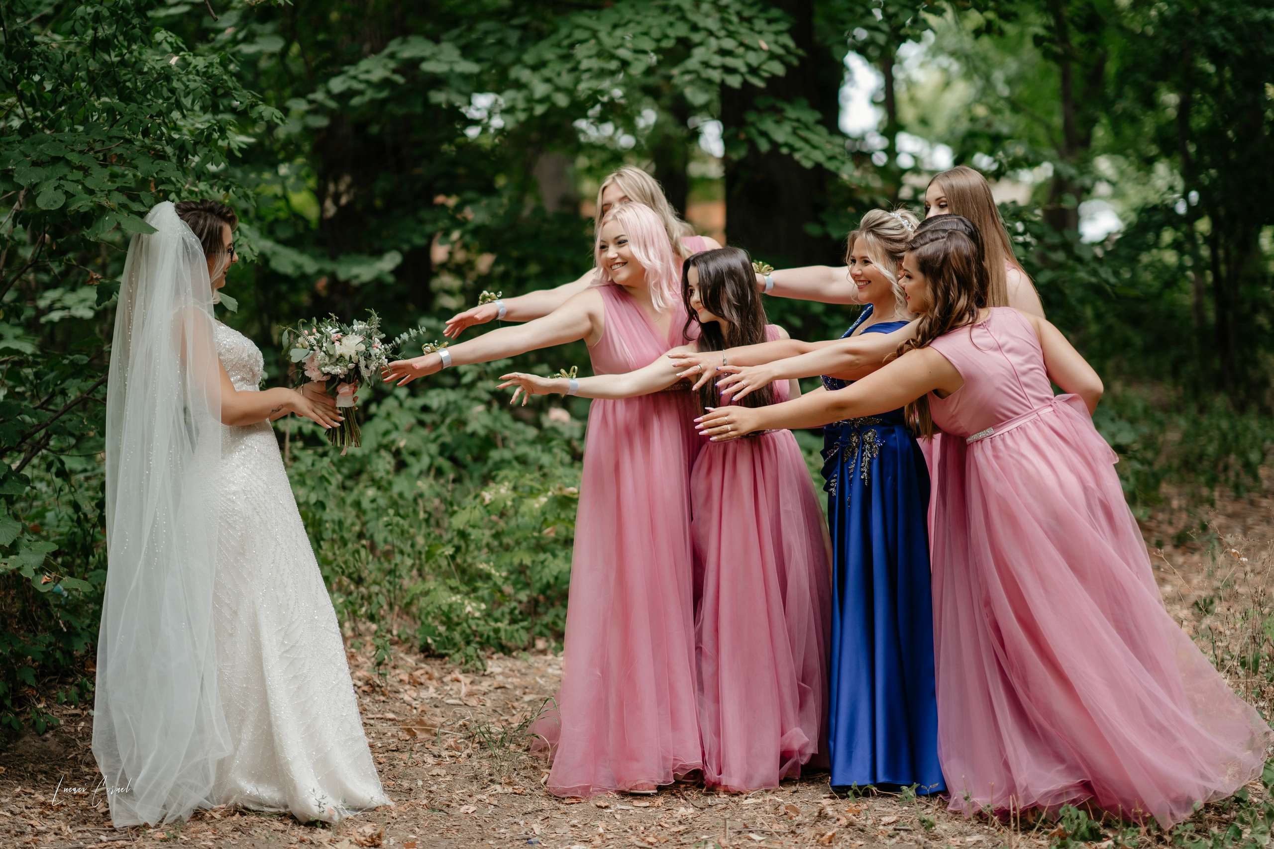 Luiza & Bogdan – Poveste vizuală. Fotograf de nuntă, corporate, botezuri, majorate și aniversări Roman, Lucaci Cornel