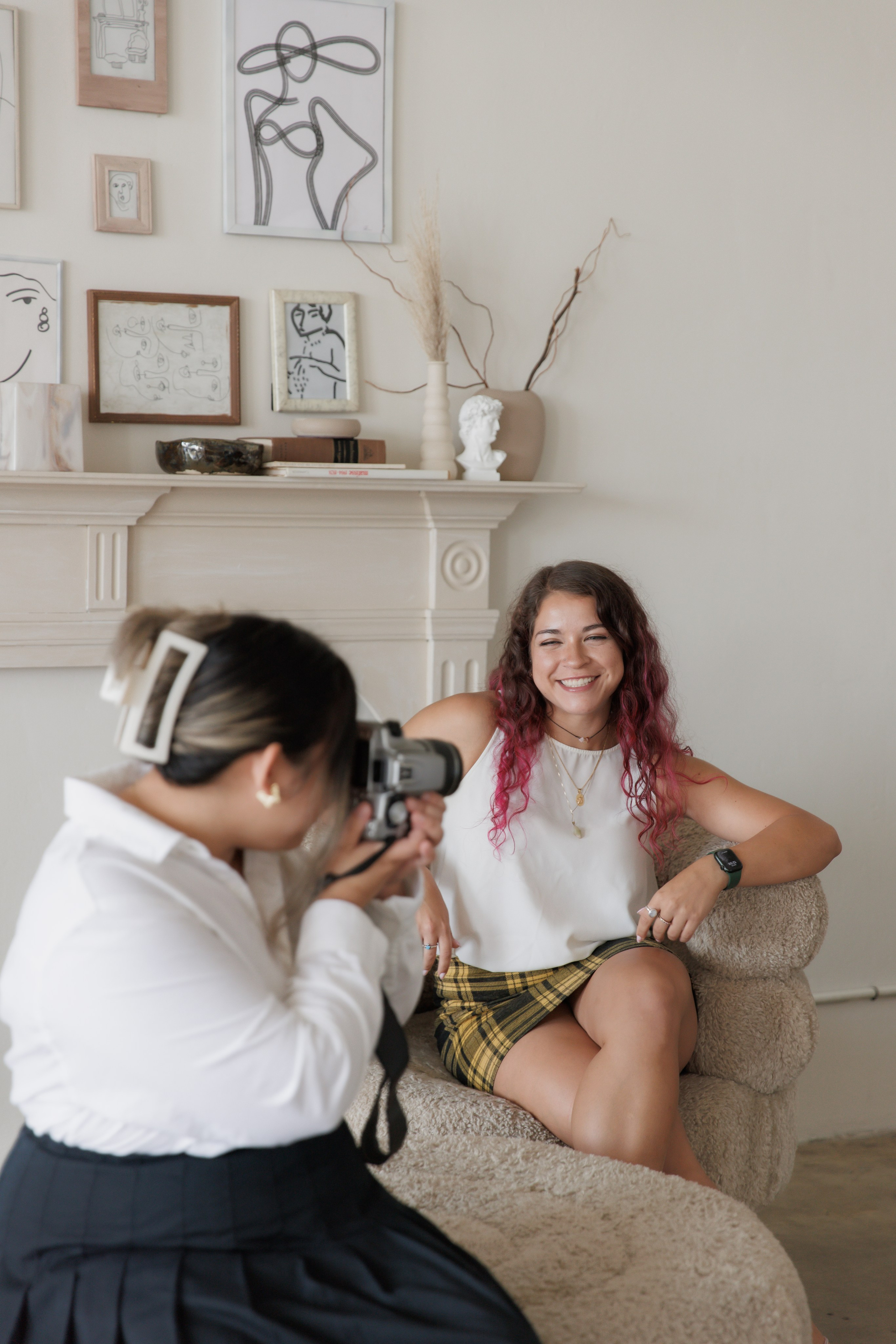 Photoshoot for the Bruno PR and Social team. Photographer in Los Angeles. Julia Ishmuratova