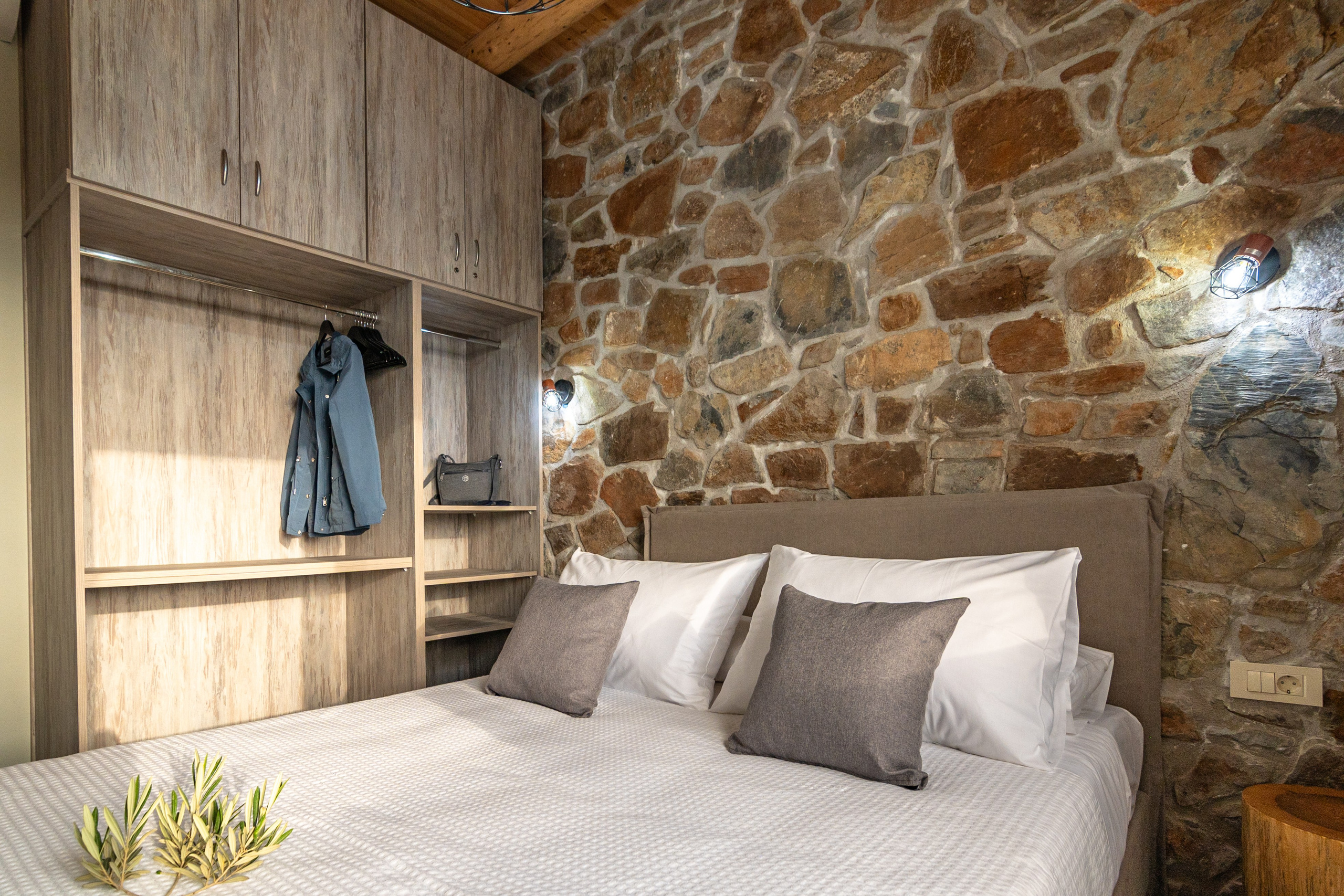 The Rock House. Photograper in Chania, Crete