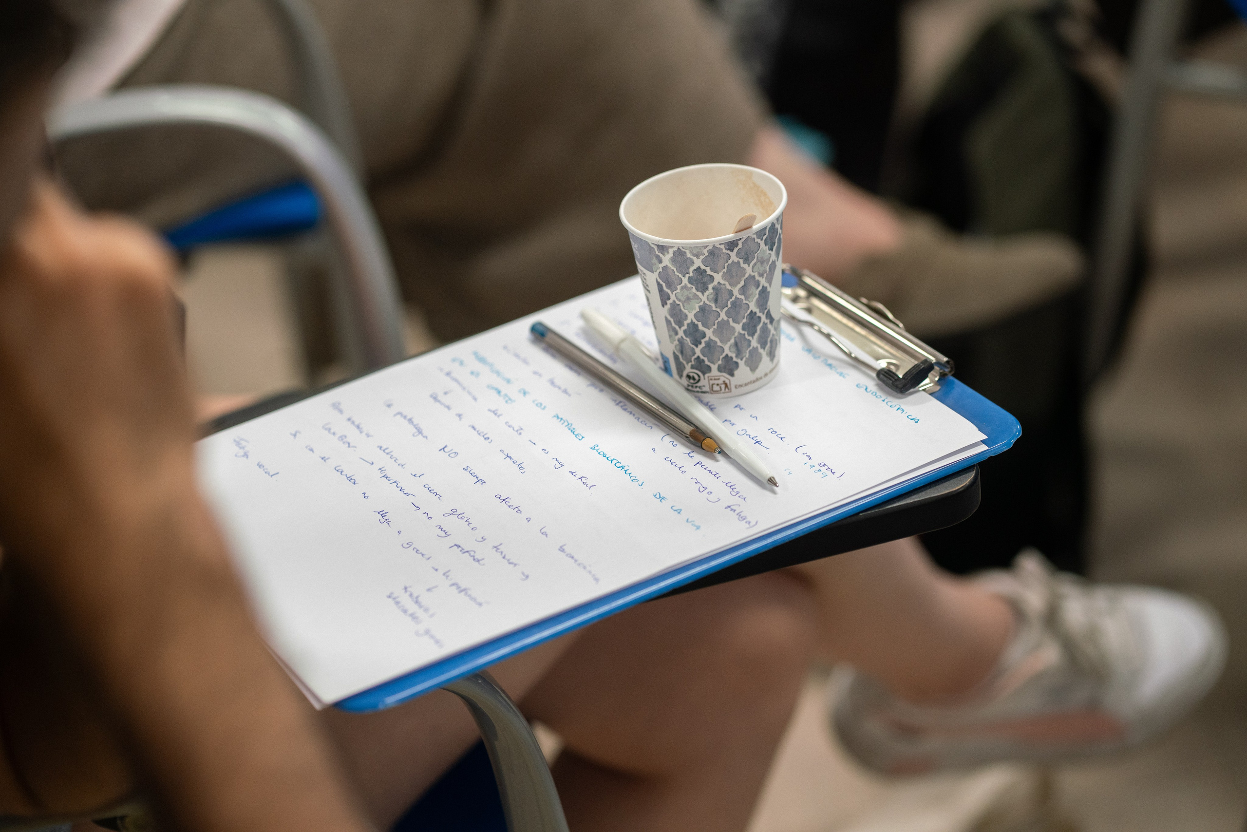 Конгресс фониатров. Женские портреты в Мадриде — естественная красота и свет | Anna Maruleva