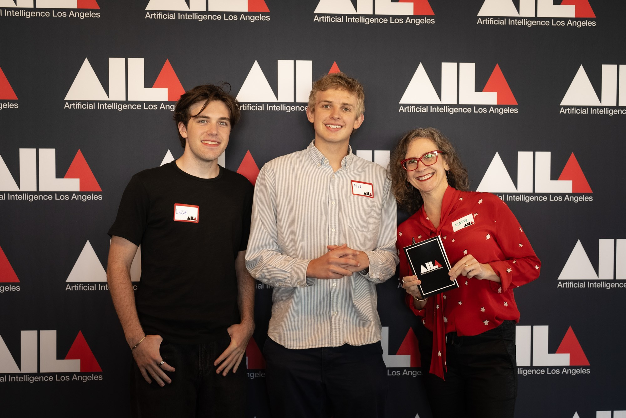 AILA and LMU AI Symposium (photos by Anna & Ksenia). Children’s and family photographer Anna Krasovitskaya
