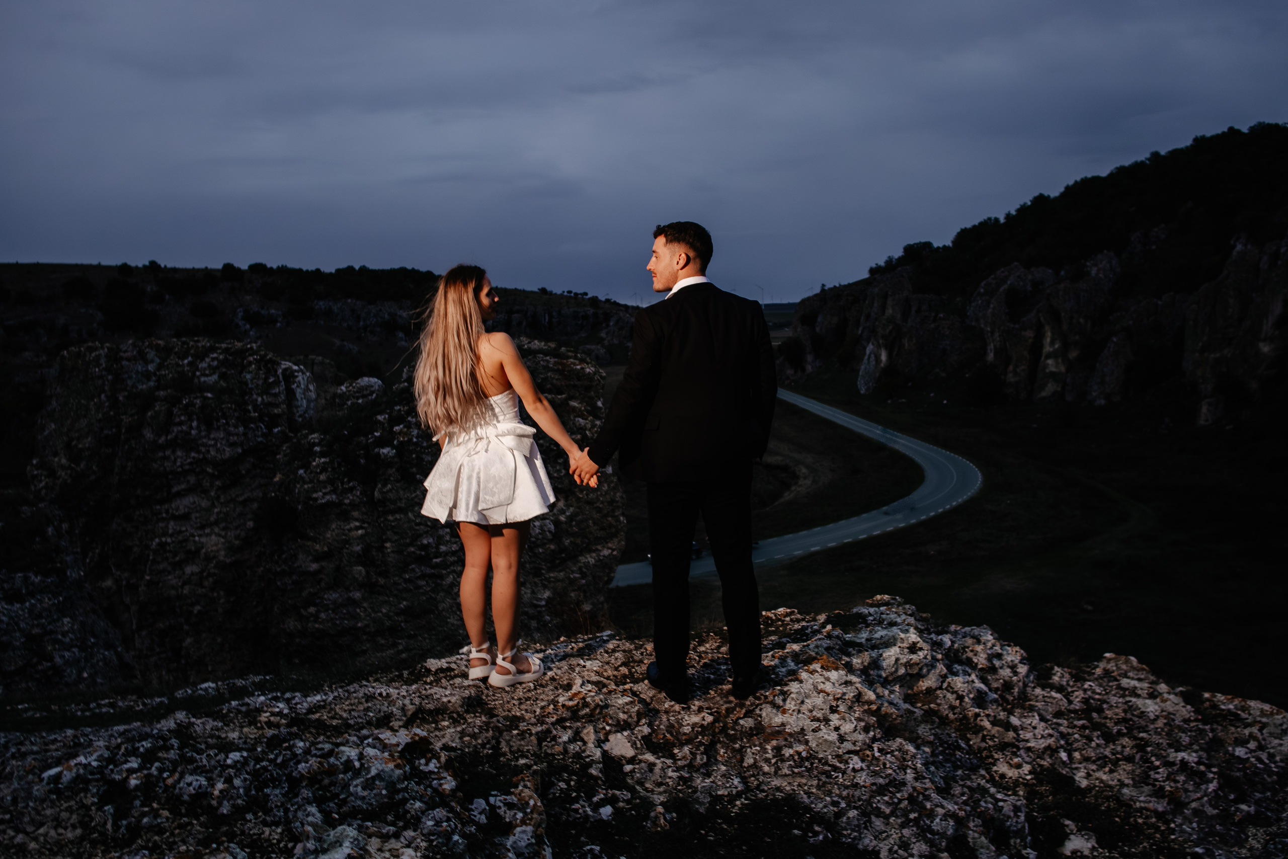 ANDREEA & RAZVAN - SAVE THE DATE. Fotograf Nuntă | Lucian Murgeanu - Fotograf Profesionist Evenimente
