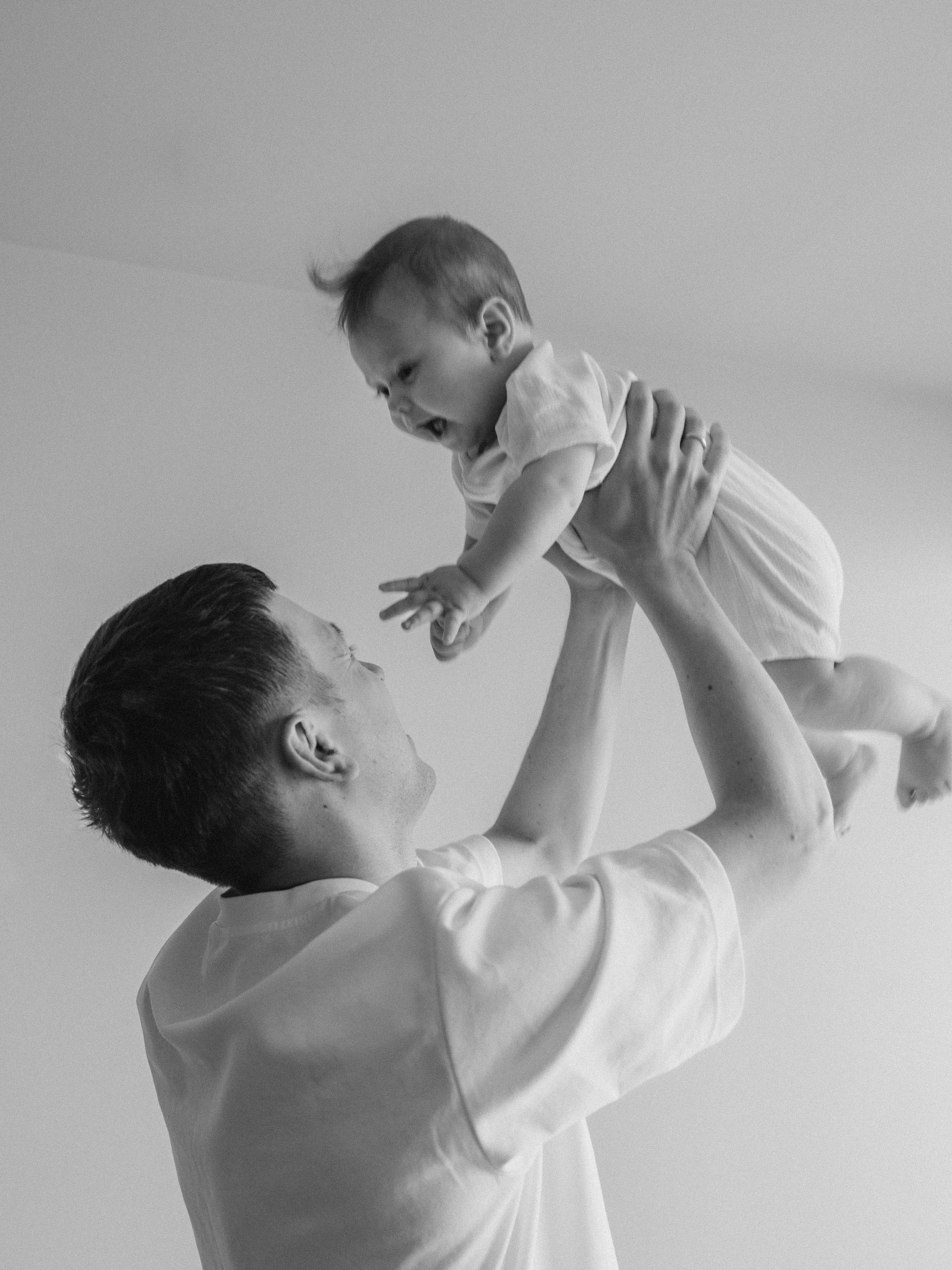 Oliver’s family. Kristina, portrait and family photographer in Helsinki