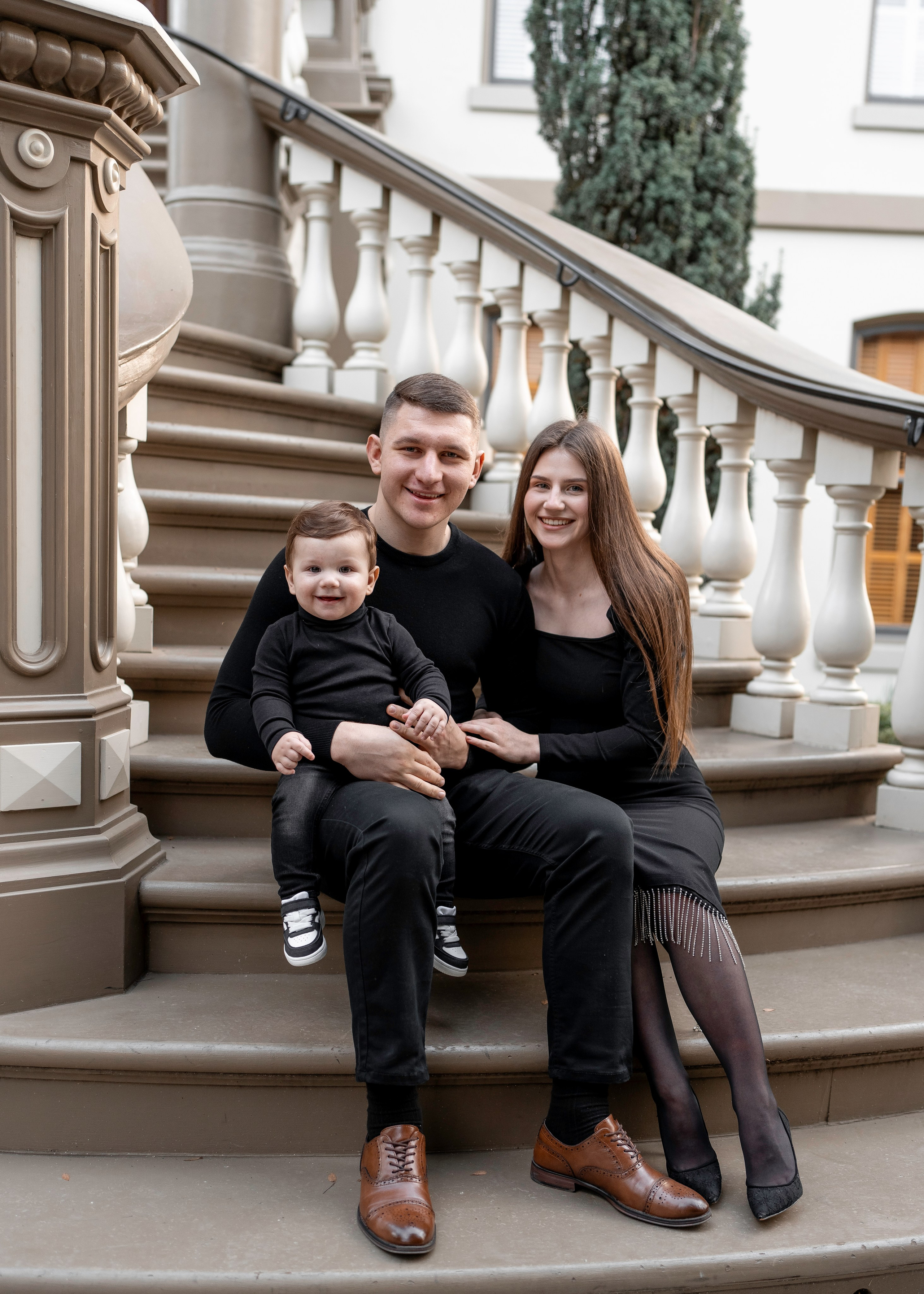 Artem, Nadia & Elisha. Family photographer in Sacramento | Sofia Pavenko