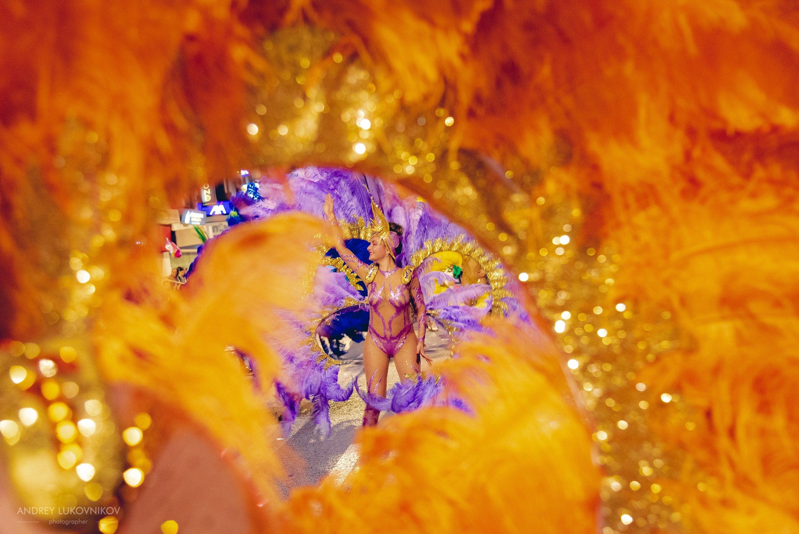 Photo report from the night carnival in Murcia | Reportage photographer Andrey Lukovnikov