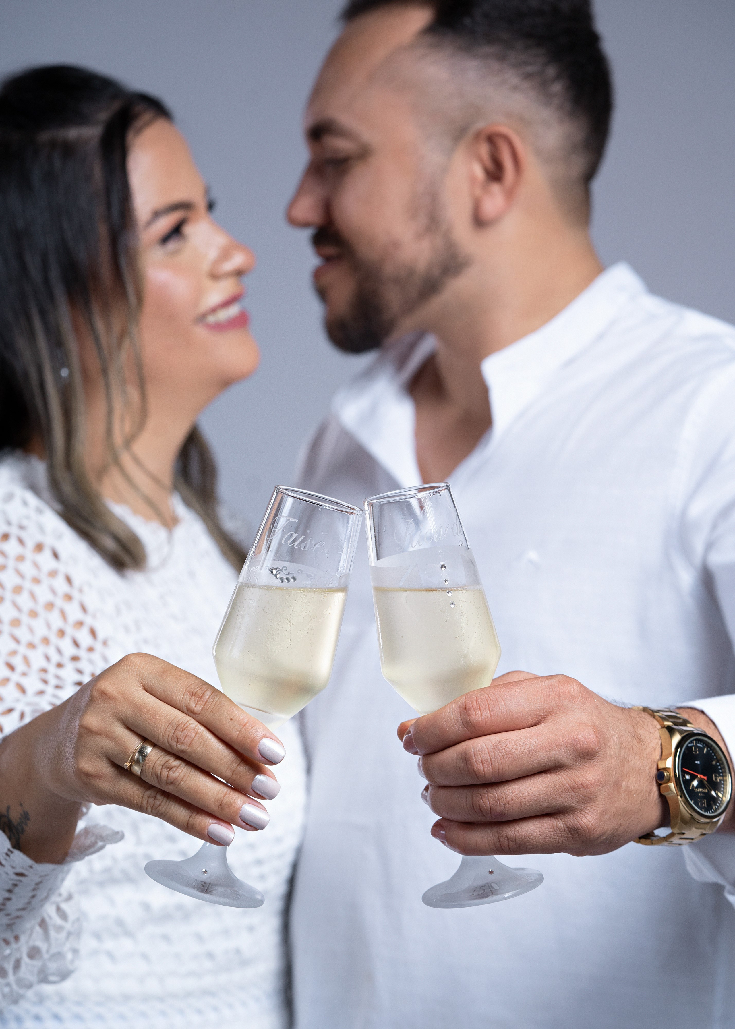 Pré Wedding Estúdio — Taise e Ricardo. Fotógrafo de casamento e Filmmaker de casamento