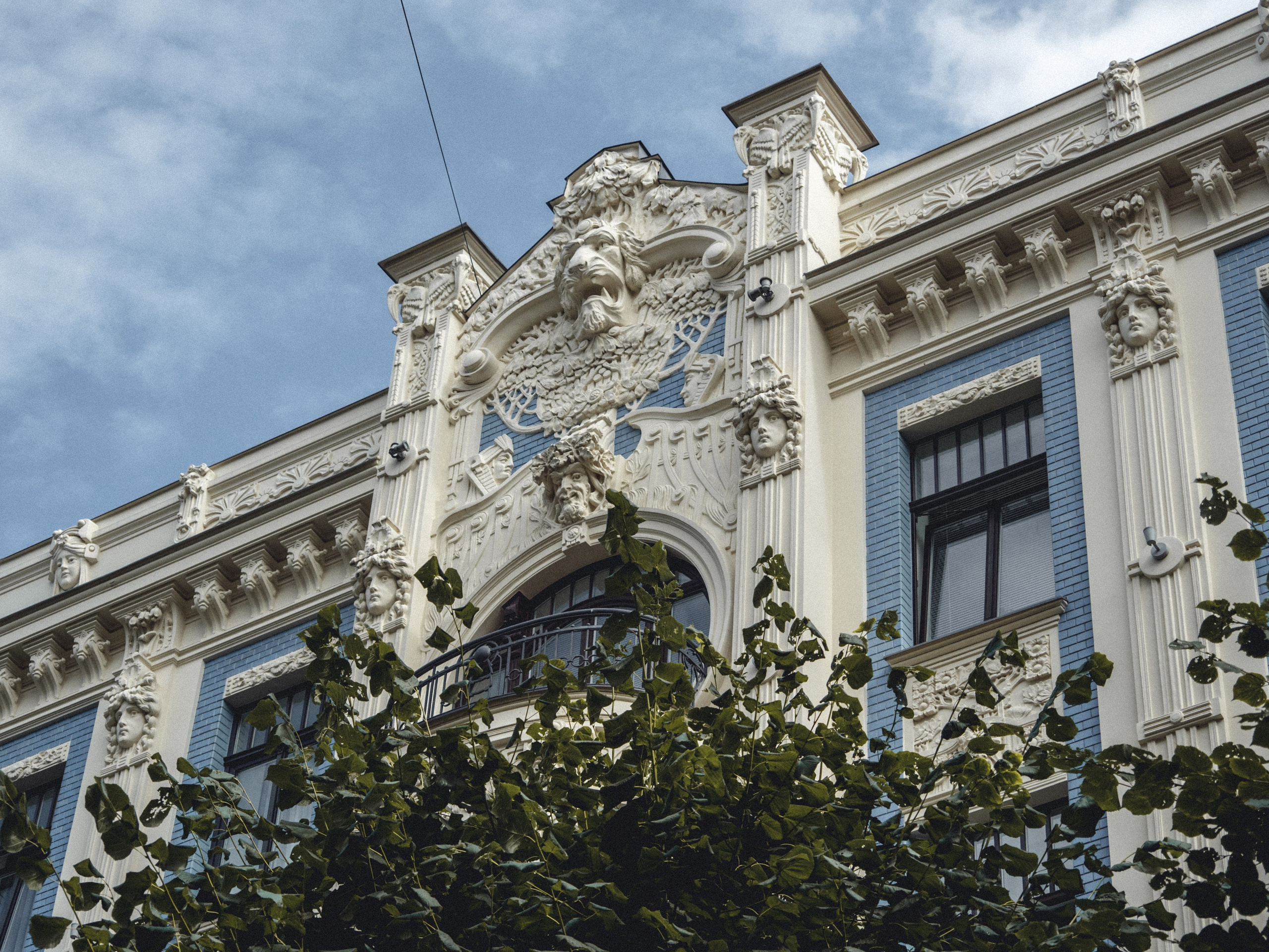 Voyage à Riga. Photographe sur Cote d’Azur. Portraits de familles, couples, enfants, événements