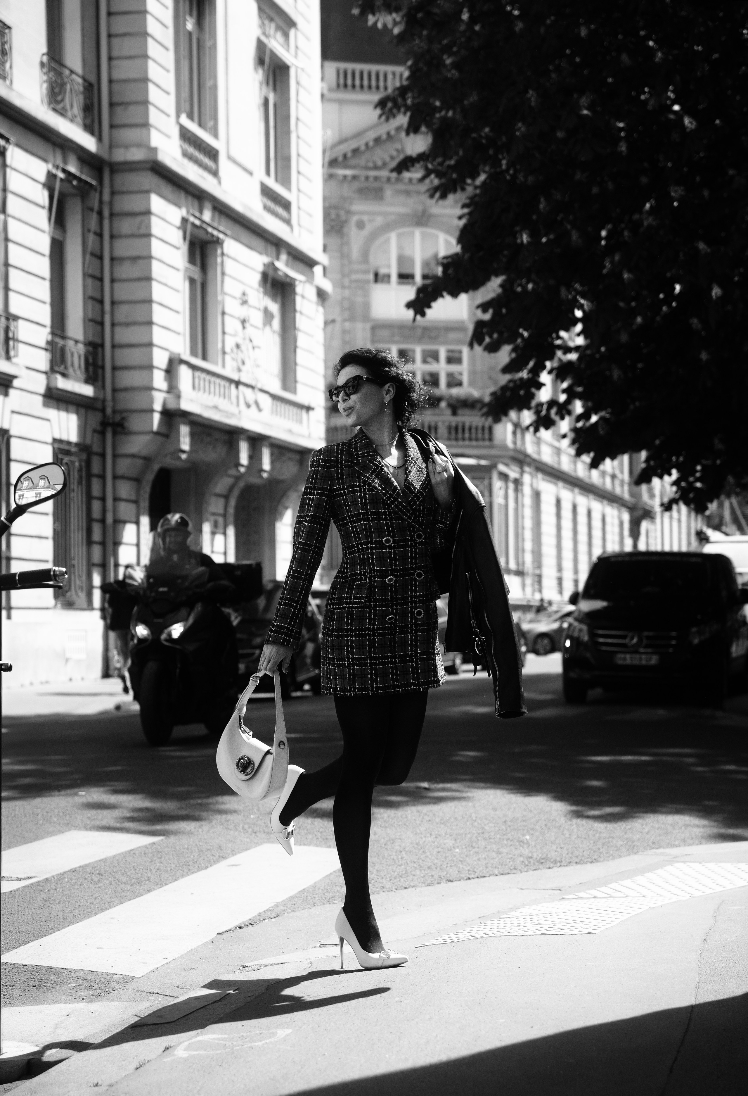Karina in Paris. Фотограф в Париже Полина Осипова
