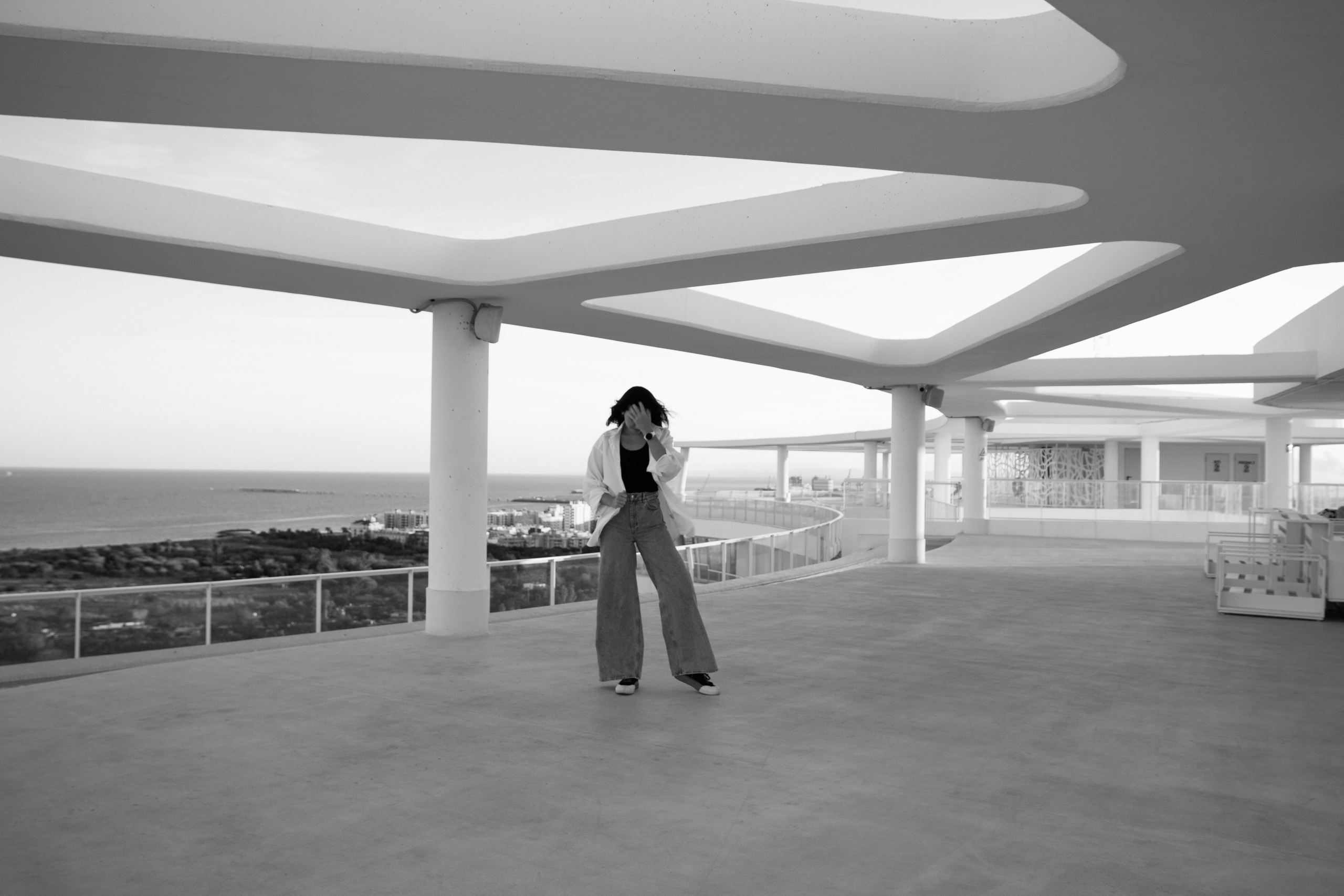 GRAN CANET. Fotógrafa Olena Petryk. Realizo sesiones de fotos en Puerto de Sagunto