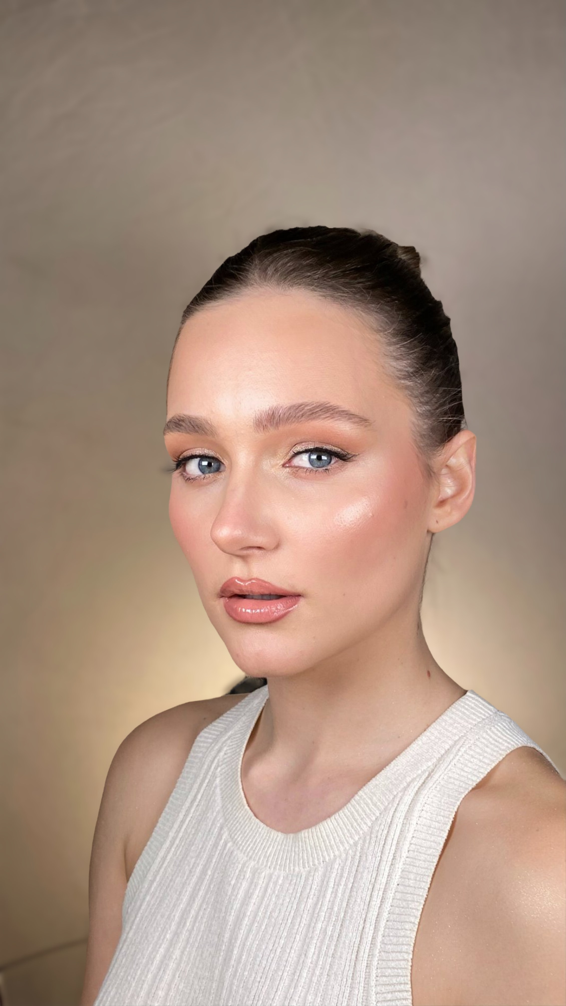 Makeup artist and hairstylist in Rome Italy | Kate Lisi