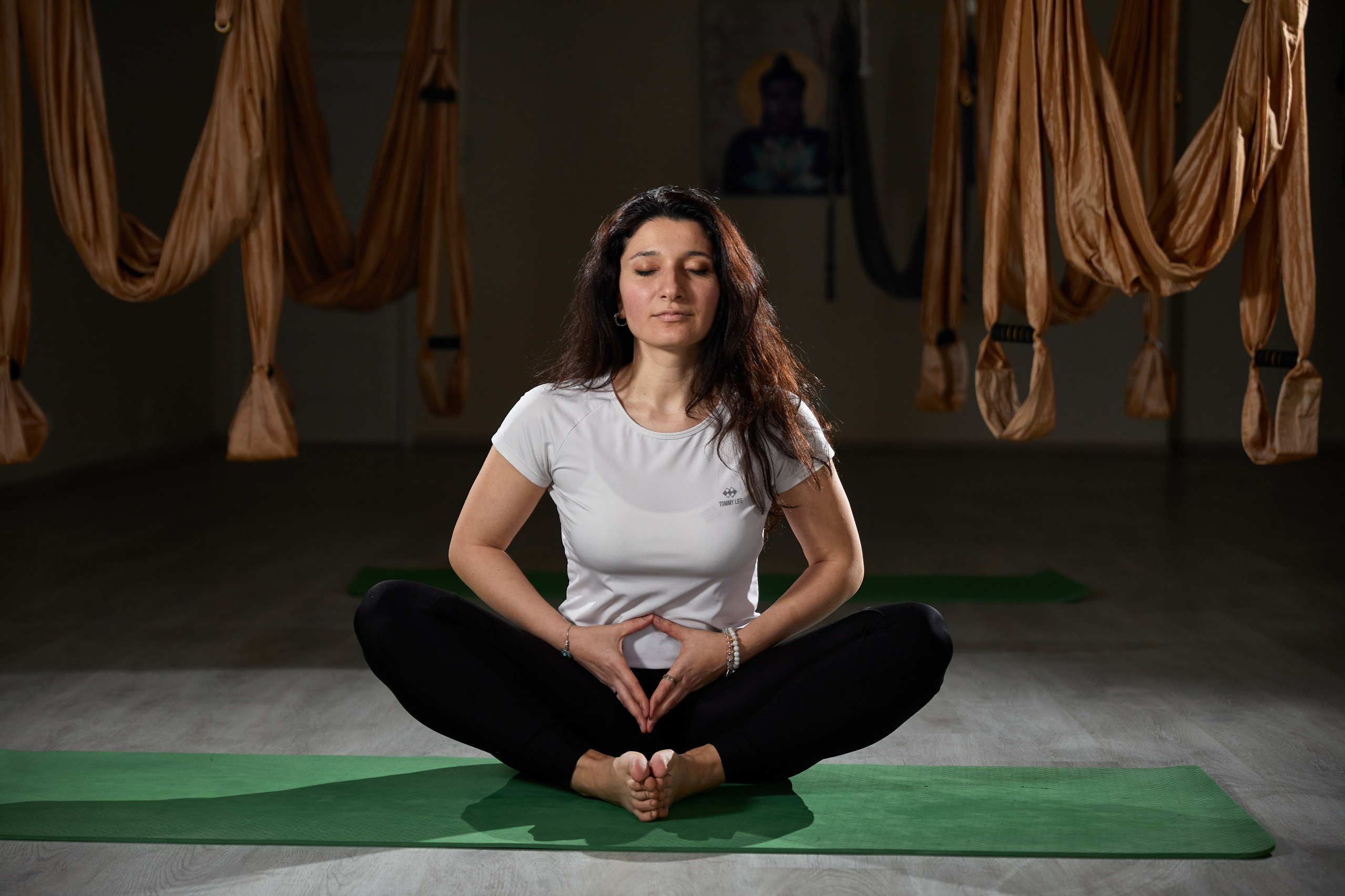 Практика в Yoga Shahi Center. Photographer in Baku Kamran Enceladus