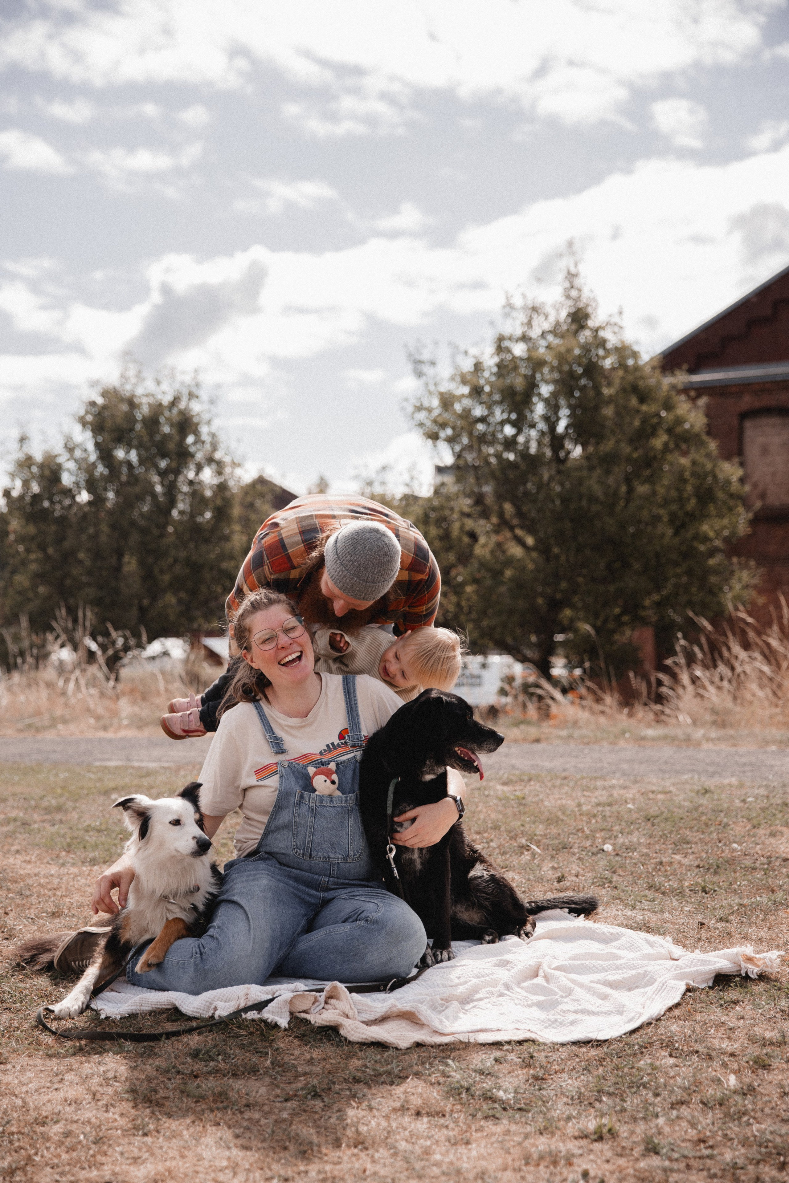 Thessa & Moritz I Westpark Bochum. Hochzeitsfotografin Bochum | Halyna Reiche Fotografie NRW