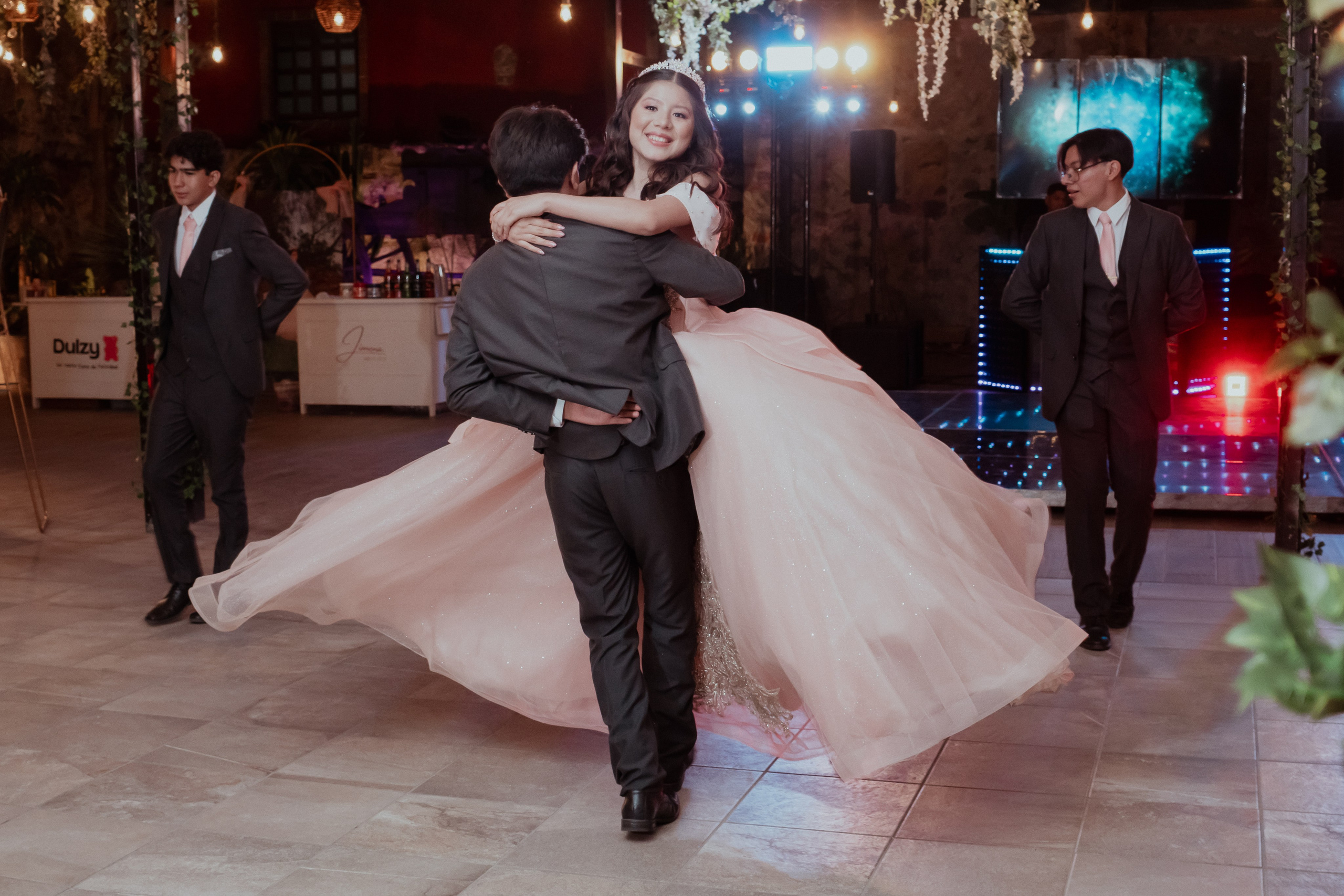 XV AÑOS. Ian Medina, fotógrafo profesional en México