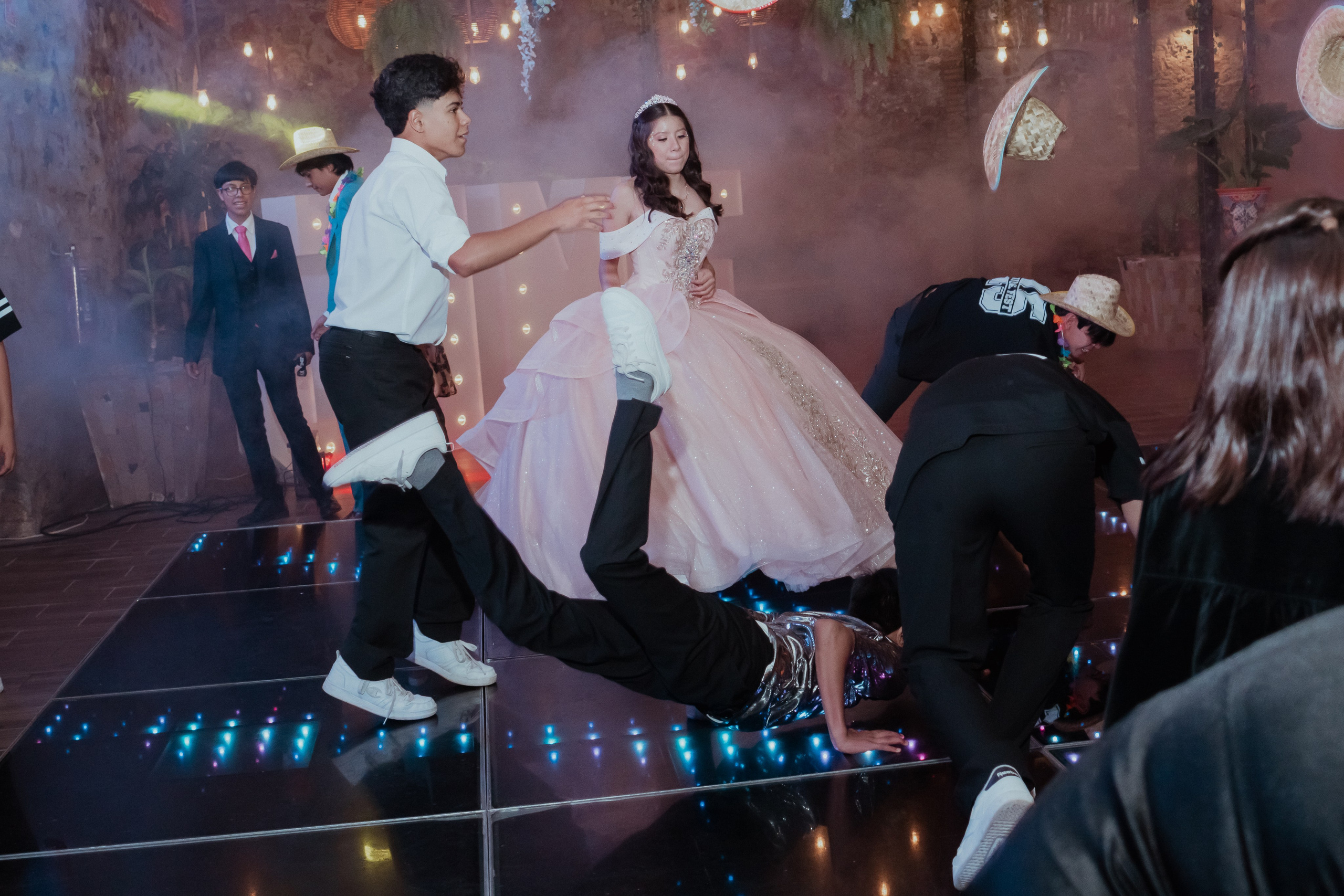 XV AÑOS. Ian Medina, fotógrafo profesional en México