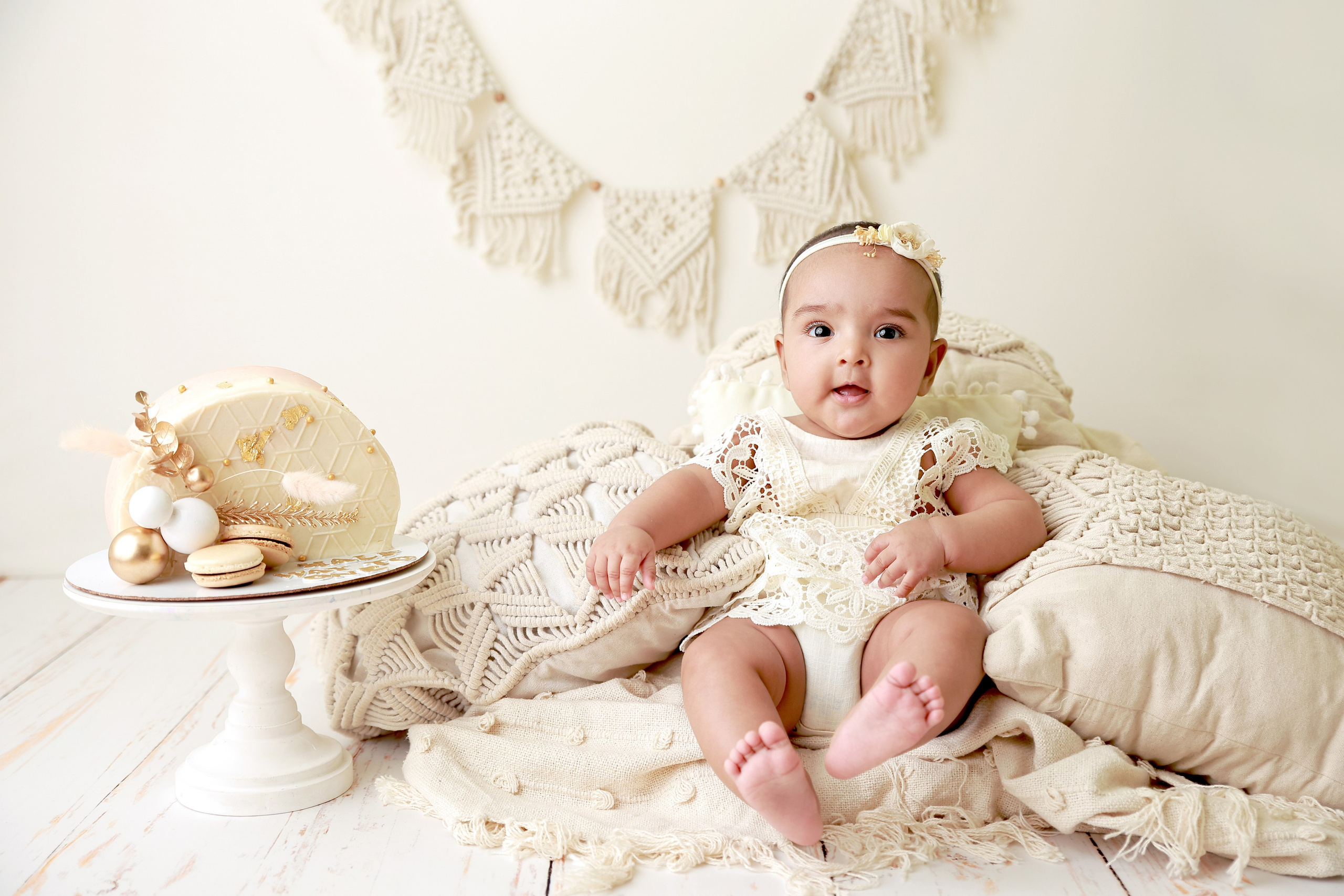 BABY PHOTOGRAPHY. HOME