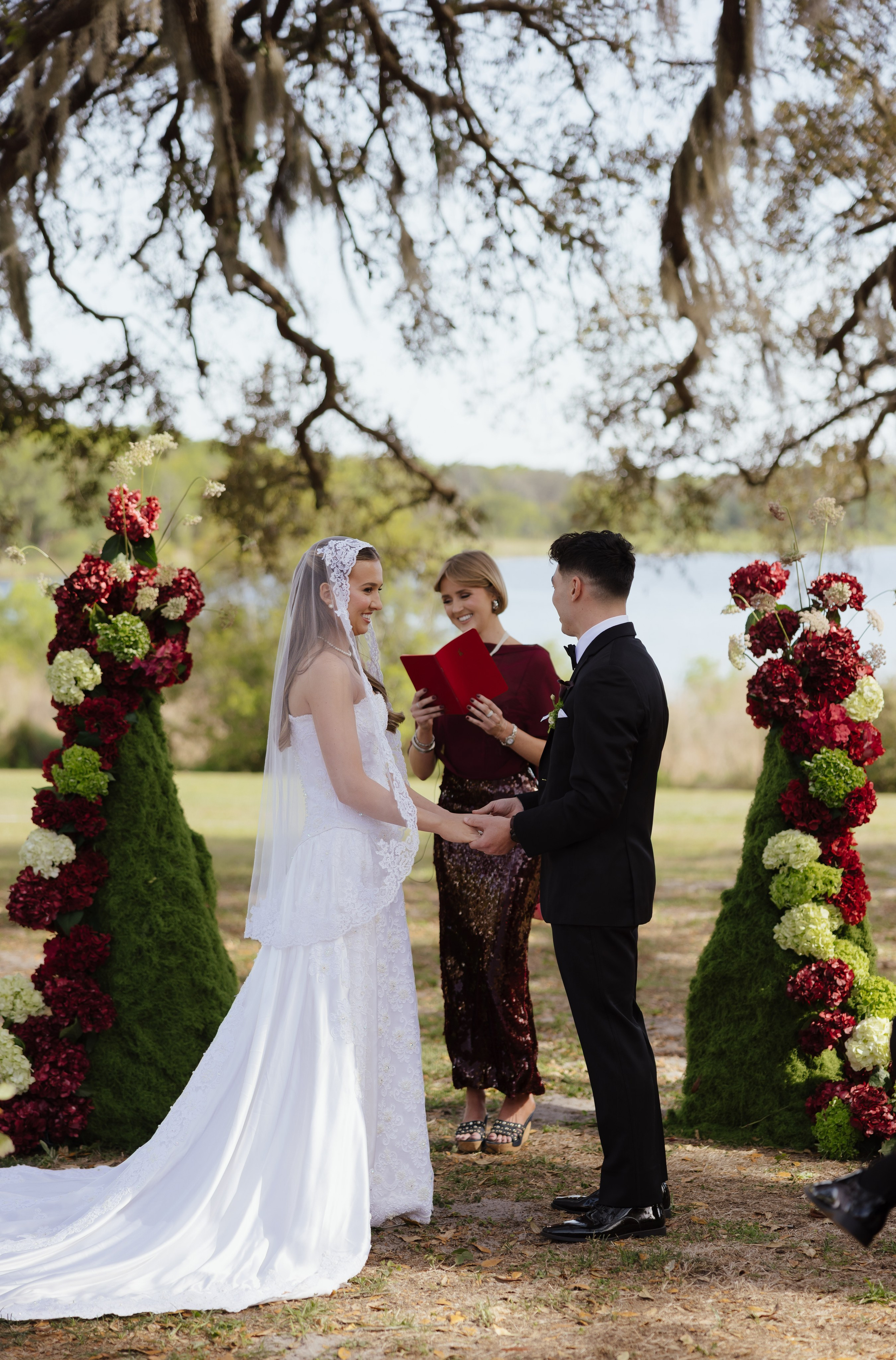 Reys wedding at Lake Lucy. Photographer Anastasia Nagibina