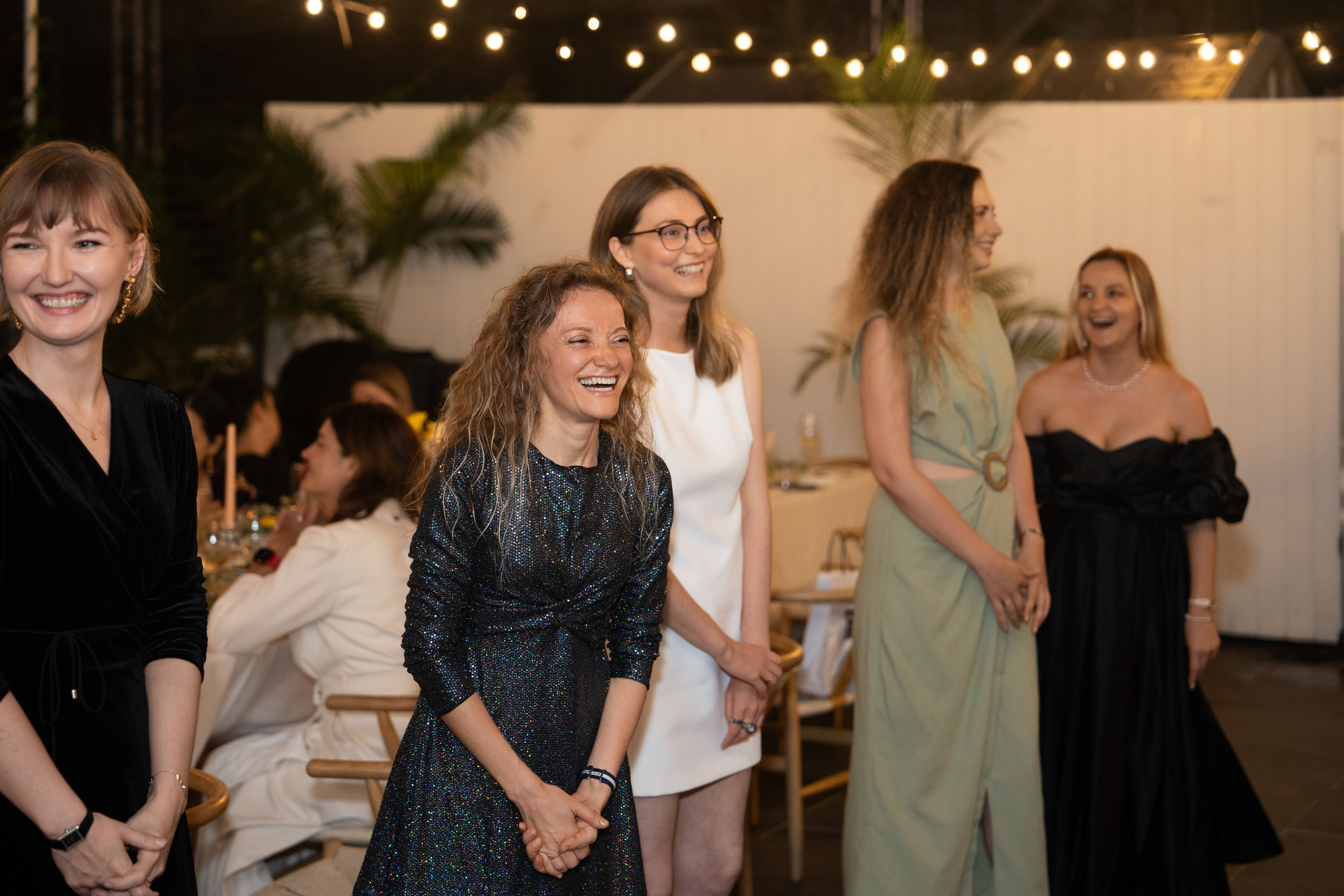 WOMEN-FOR-WOMEN GRAND DINNER. ФОТОГРАФ В ГОНКОНГЕ (СВАДЬБЫ, FASHION, СЕМЕЙНЫЕ, МЕРОПРИЯТИЯ, ФОТОПРОГУЛКИ)