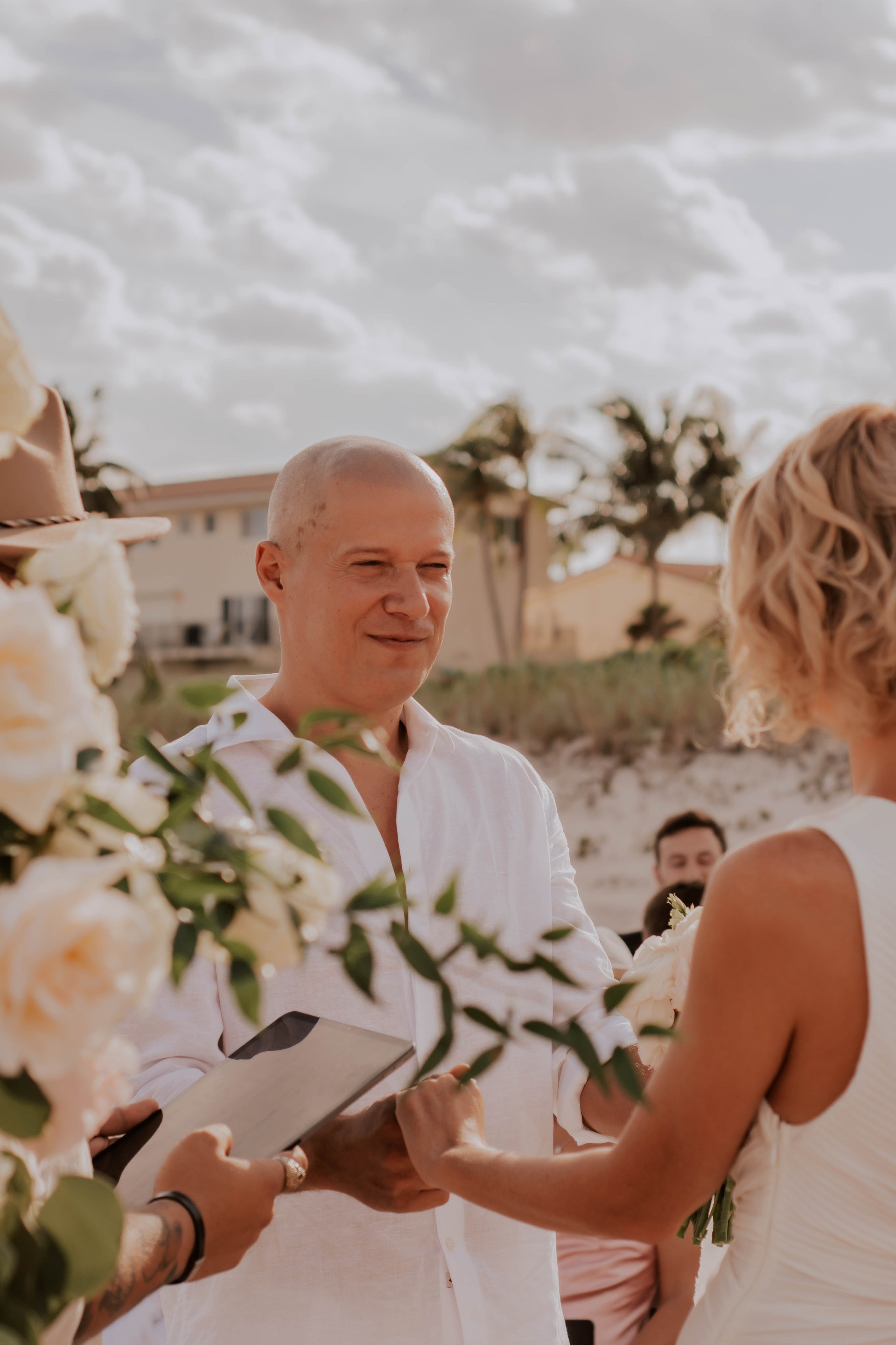 Wedding photography in Miami. Professional portrait photographer in Los Angeles | Axenia Haritonova