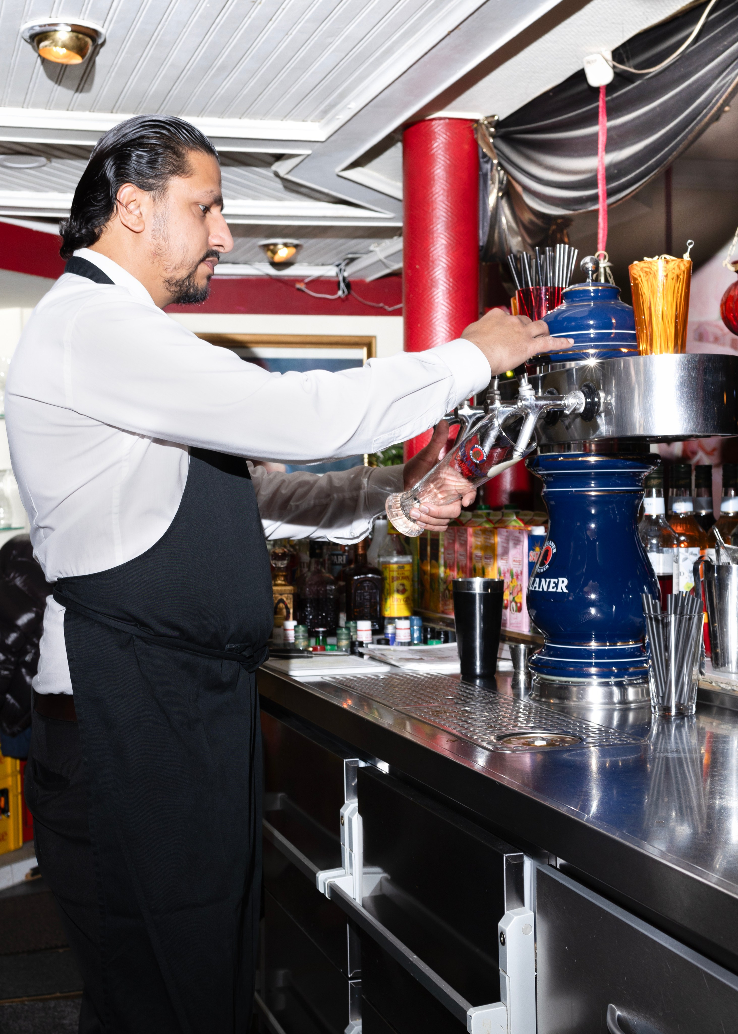 Indisches Restaurant Guru. Photographer in Munich