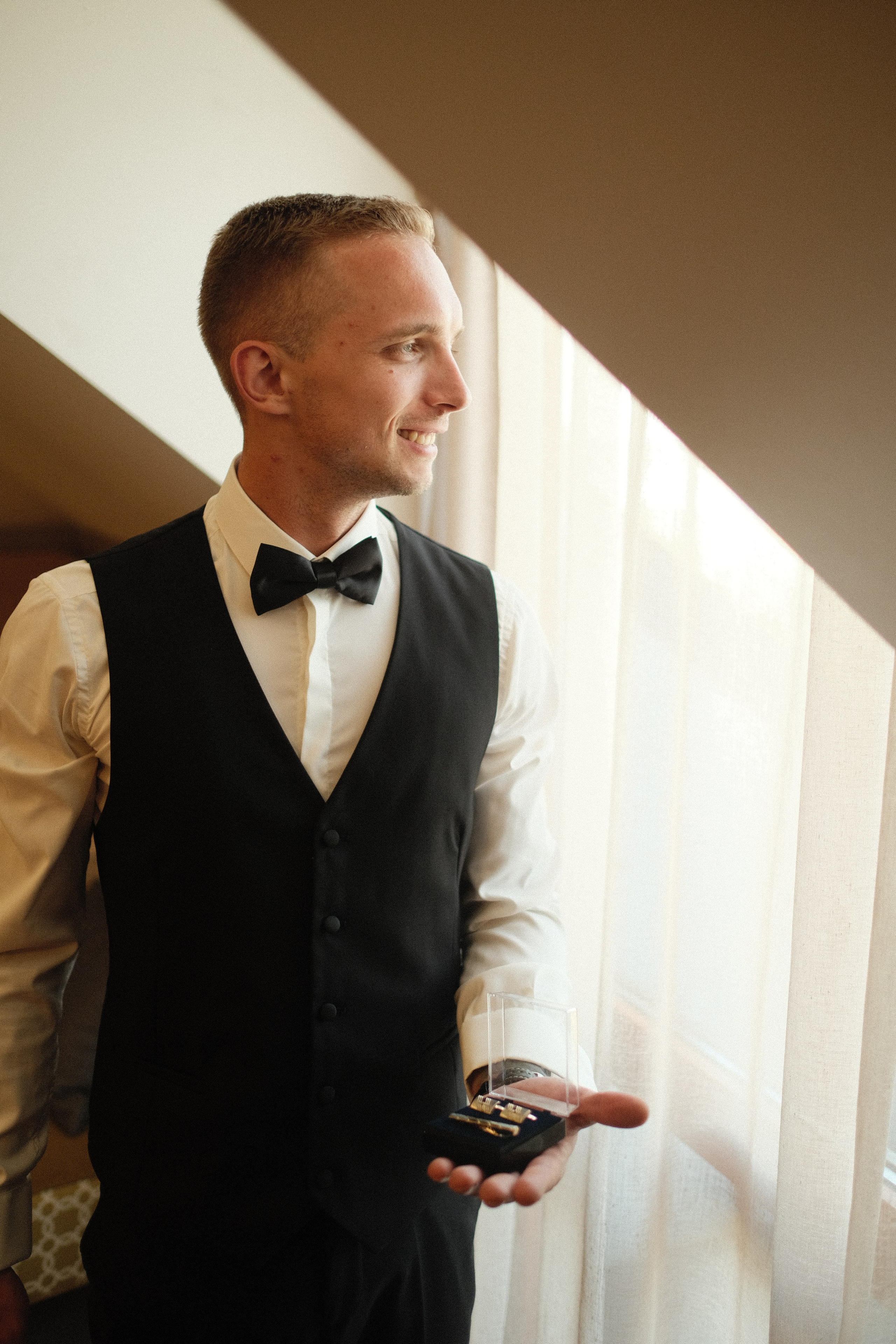 Kāzas uz filmiņu Portra 400. Свадебный фотограф в Риге — Вячеслав Лучненков