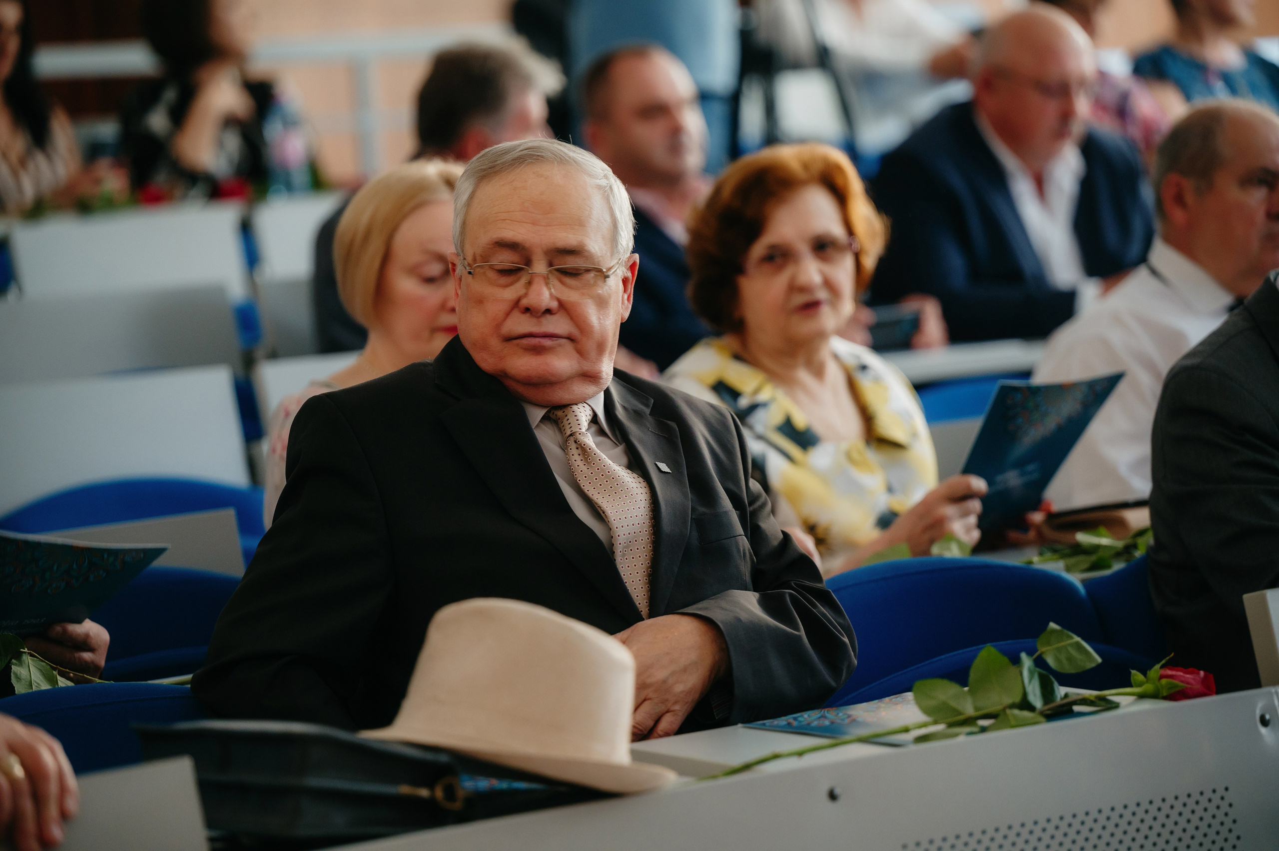 Medicina Veterinara — dupa 30 de ani…. Laurentiu Stefan StoryTeller