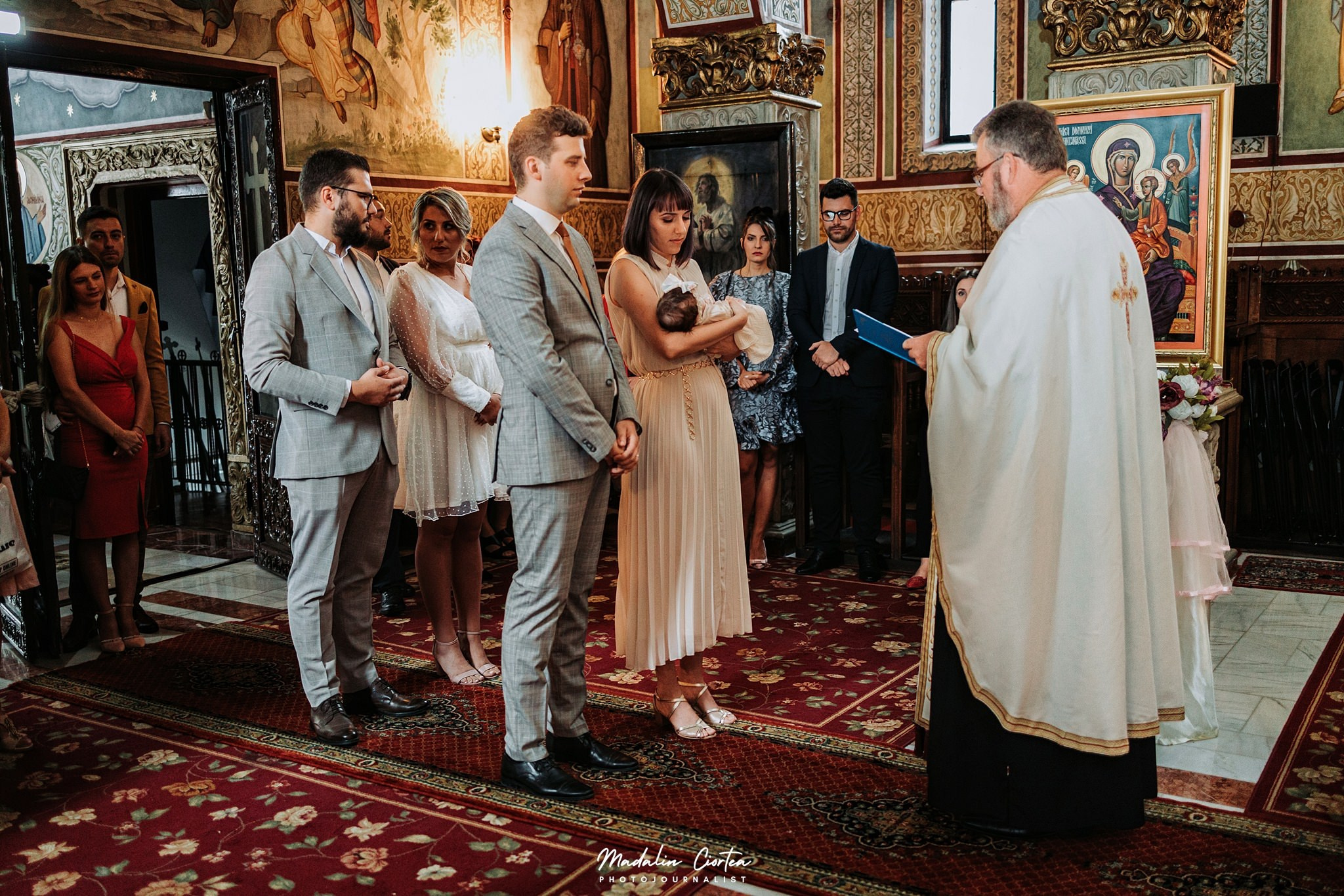 Fotografie botez Sibiu. Mădălin Ciortea - fotograf de nuntă și de familie | Dream Art Events