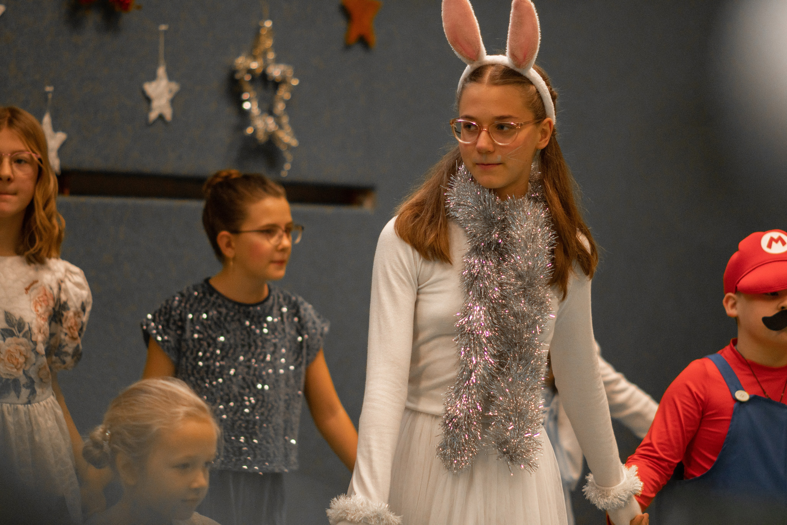 Новогодний хоровод. Семейный и детский фотограф