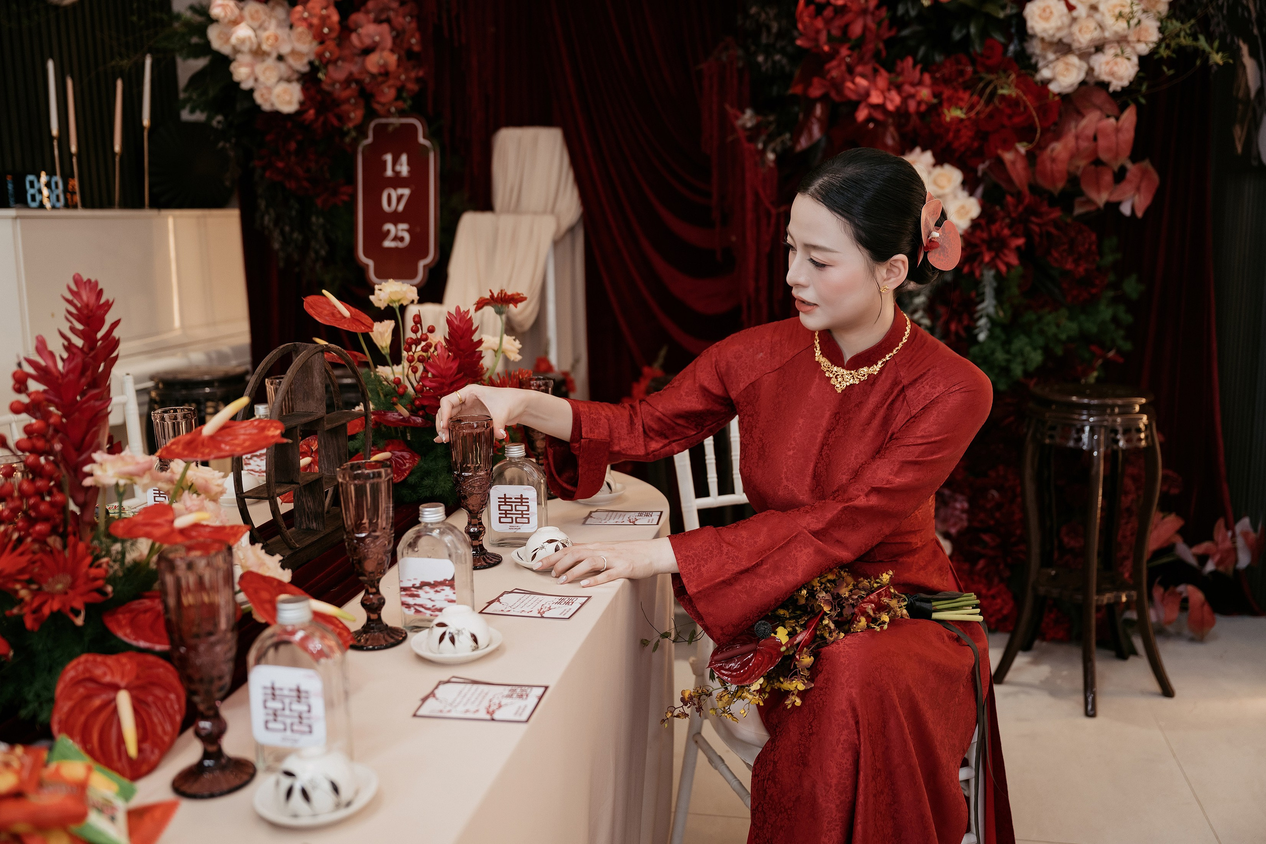YEN LINH & HOANG QUY / Wedding Ceremony. Nhiếp ảnh gia đám cưới hàng đầu tại Thành Phố Hồ Chí Minh