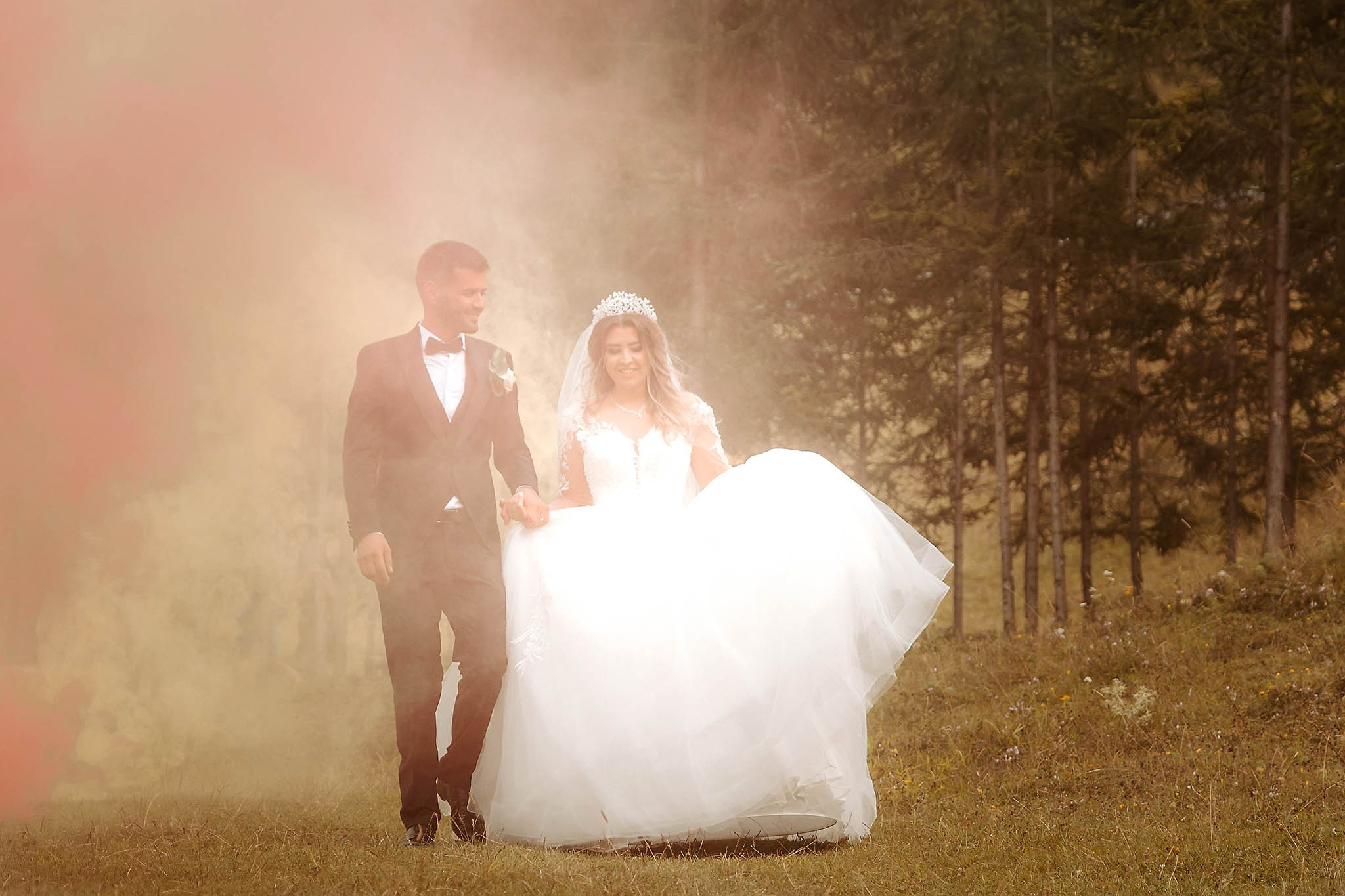 Fotograf nunta Ploiesti ; Fotograf nunta București ; Fotograf Botez Ploiesti, Fotograf Botez Bucuresti, Fotograf eveniment, Nunta, Botez, Corporate, Foto Video Ploiesti, Foto Video Bucuresti