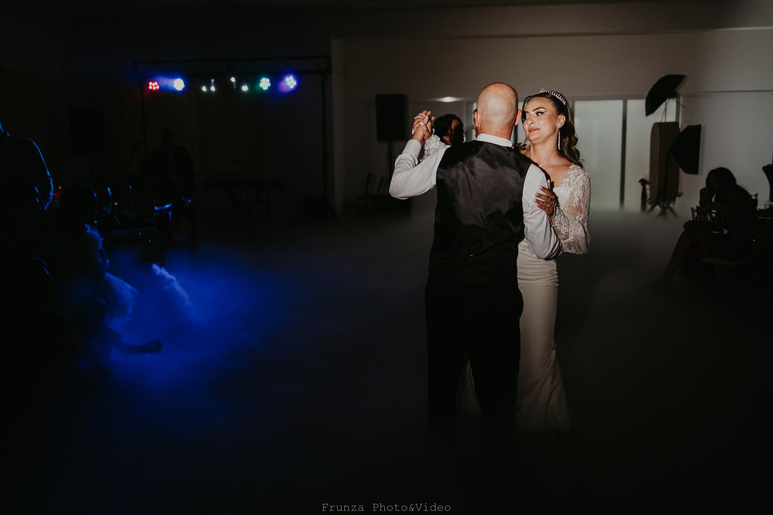 Andra + Doru / Wedding Day. Foto / Video nunta Deva, Hunedoara