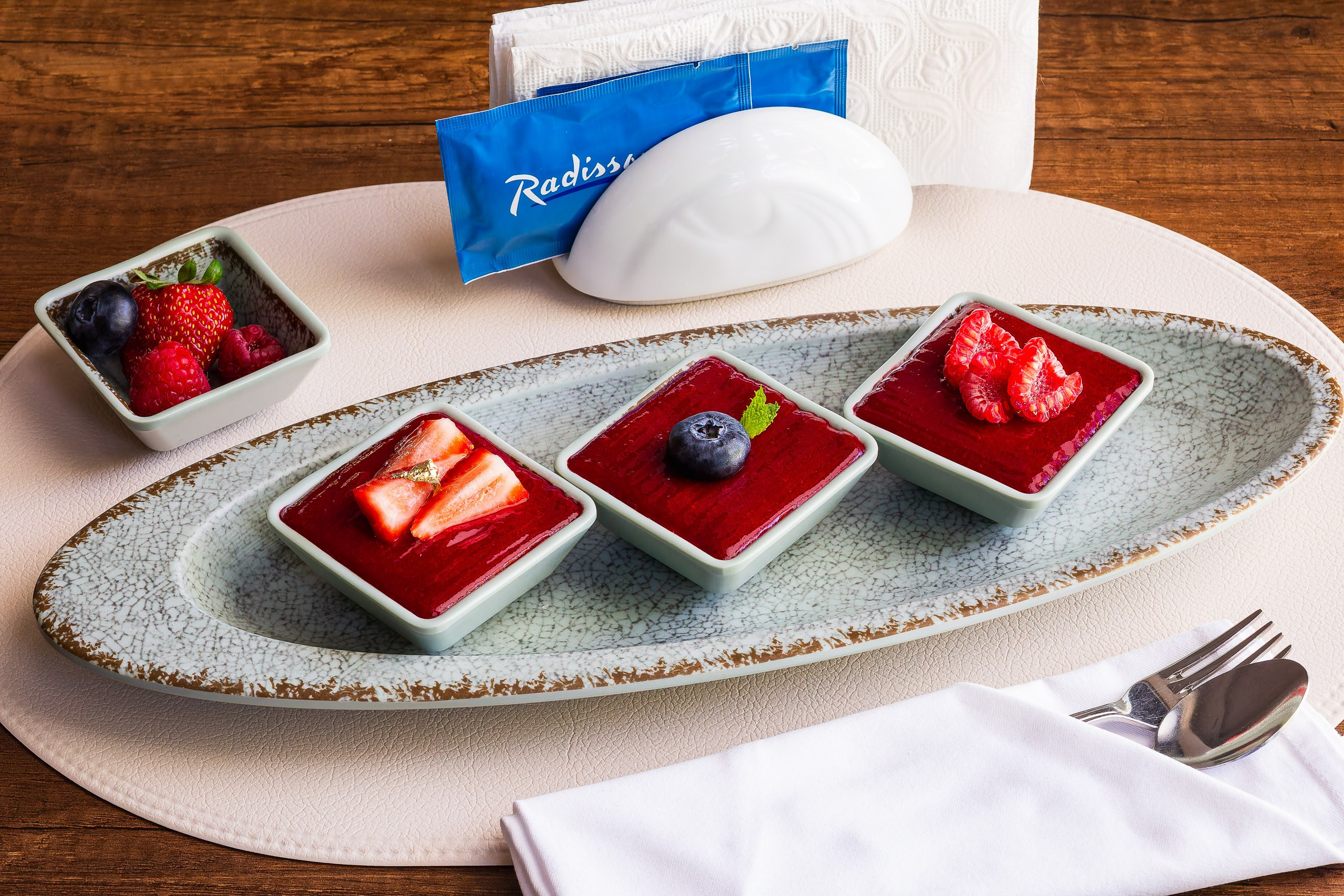 Pool and Bar. Interior photographer Tashkent — wedding, product and food photography, Uzbekistan