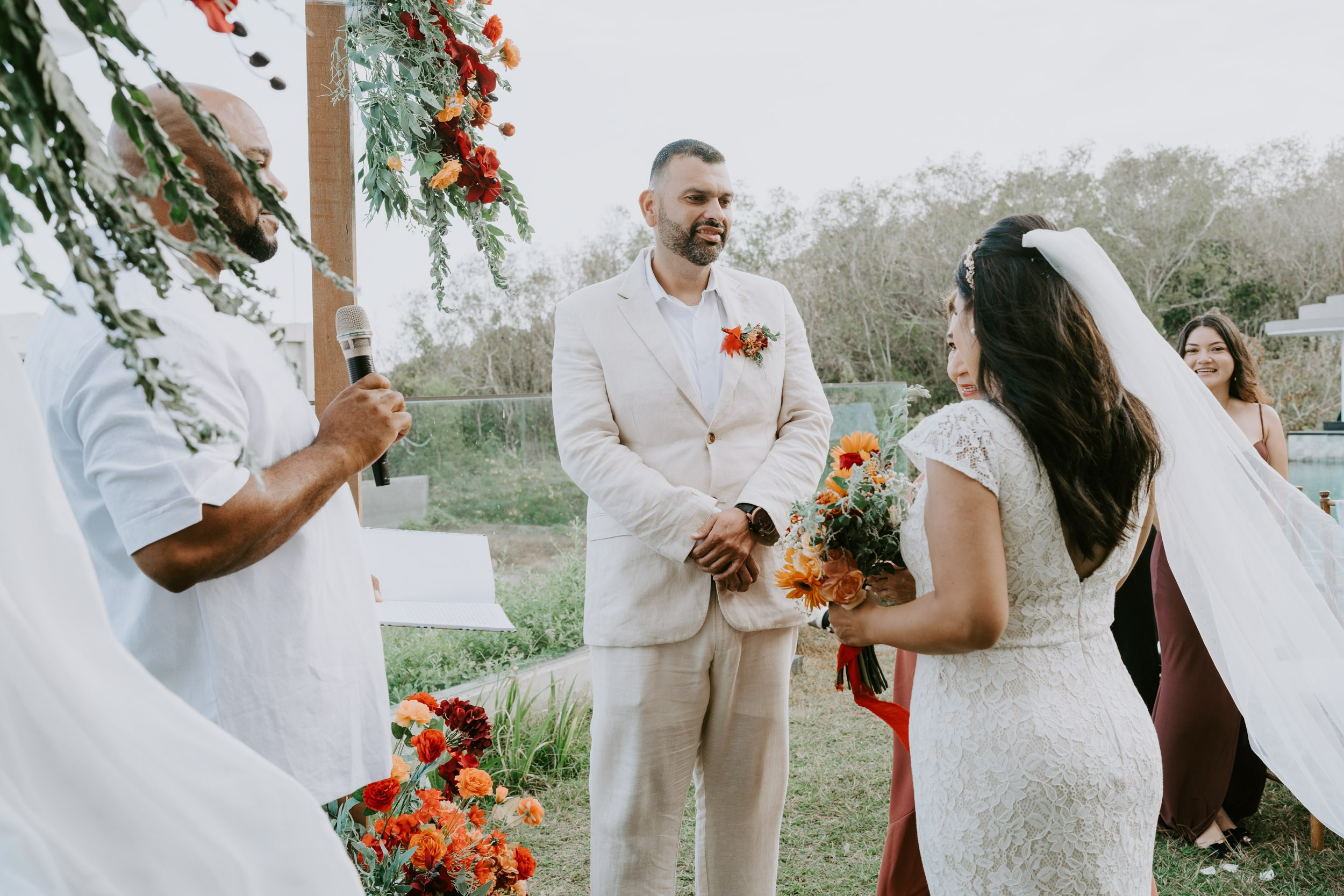 Bernardino & Ana. Female Photographer in Bali