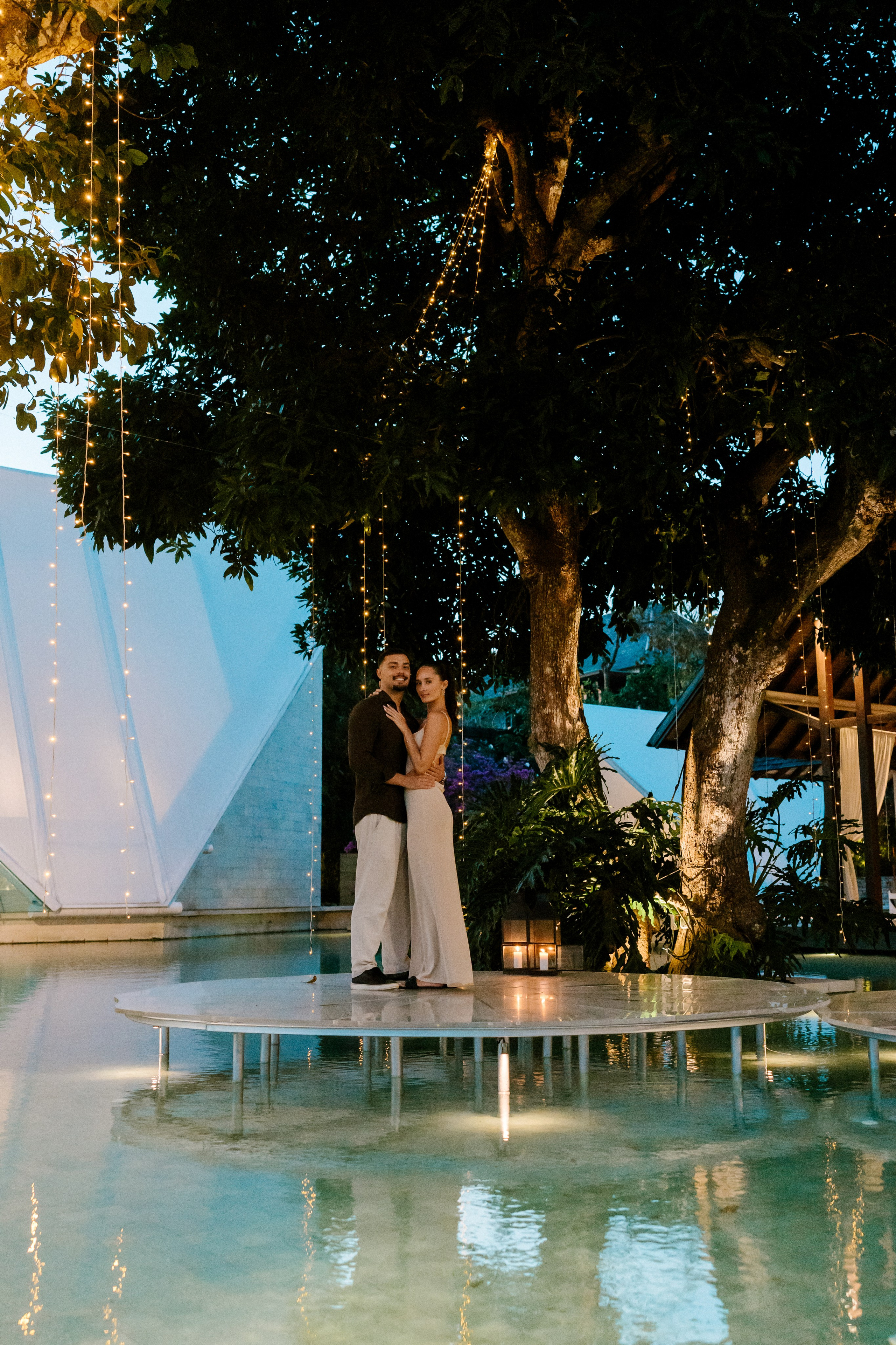 Nicolaos & Ivanna. Female Photographer in Bali