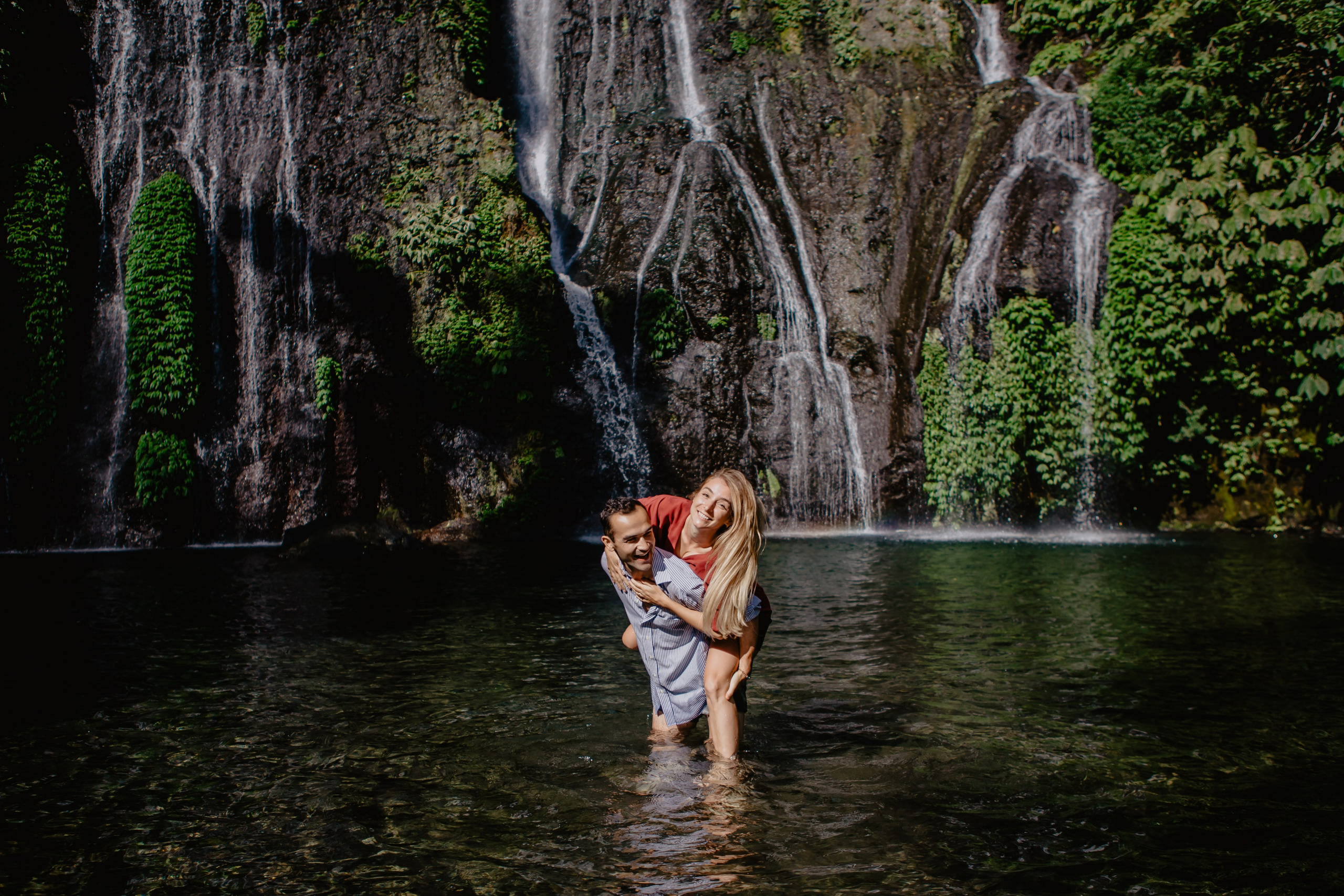 Honeymoon photo shoot in Bali. Female Photographer in Bali